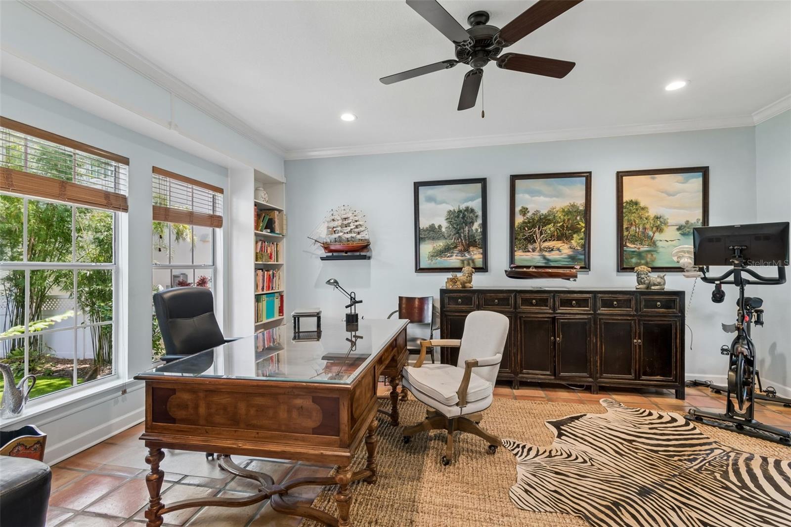 2941 W BAYSHORE CT