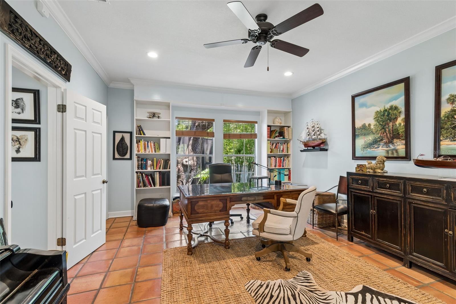 2941 W BAYSHORE CT