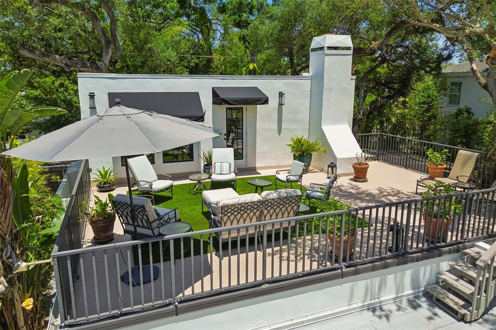 2941 W BAYSHORE CT