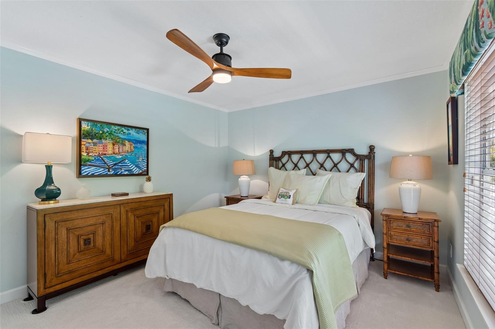 2941 W BAYSHORE CT