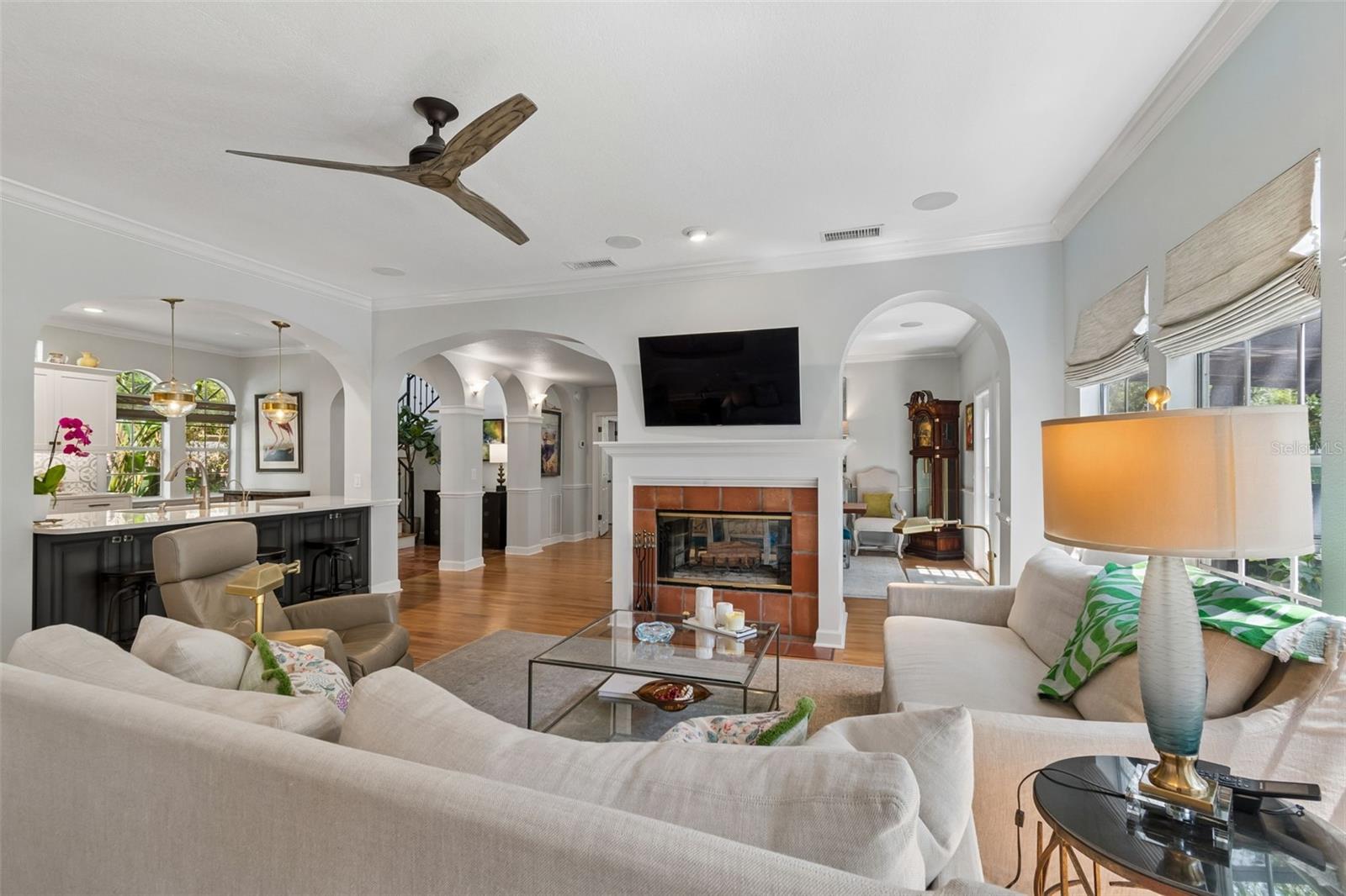 2941 W BAYSHORE CT