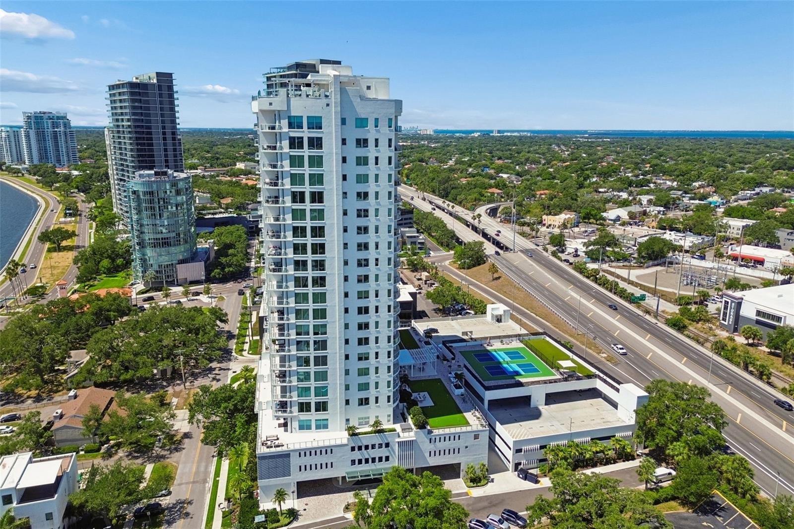 2910 W BARCELONA ST #902