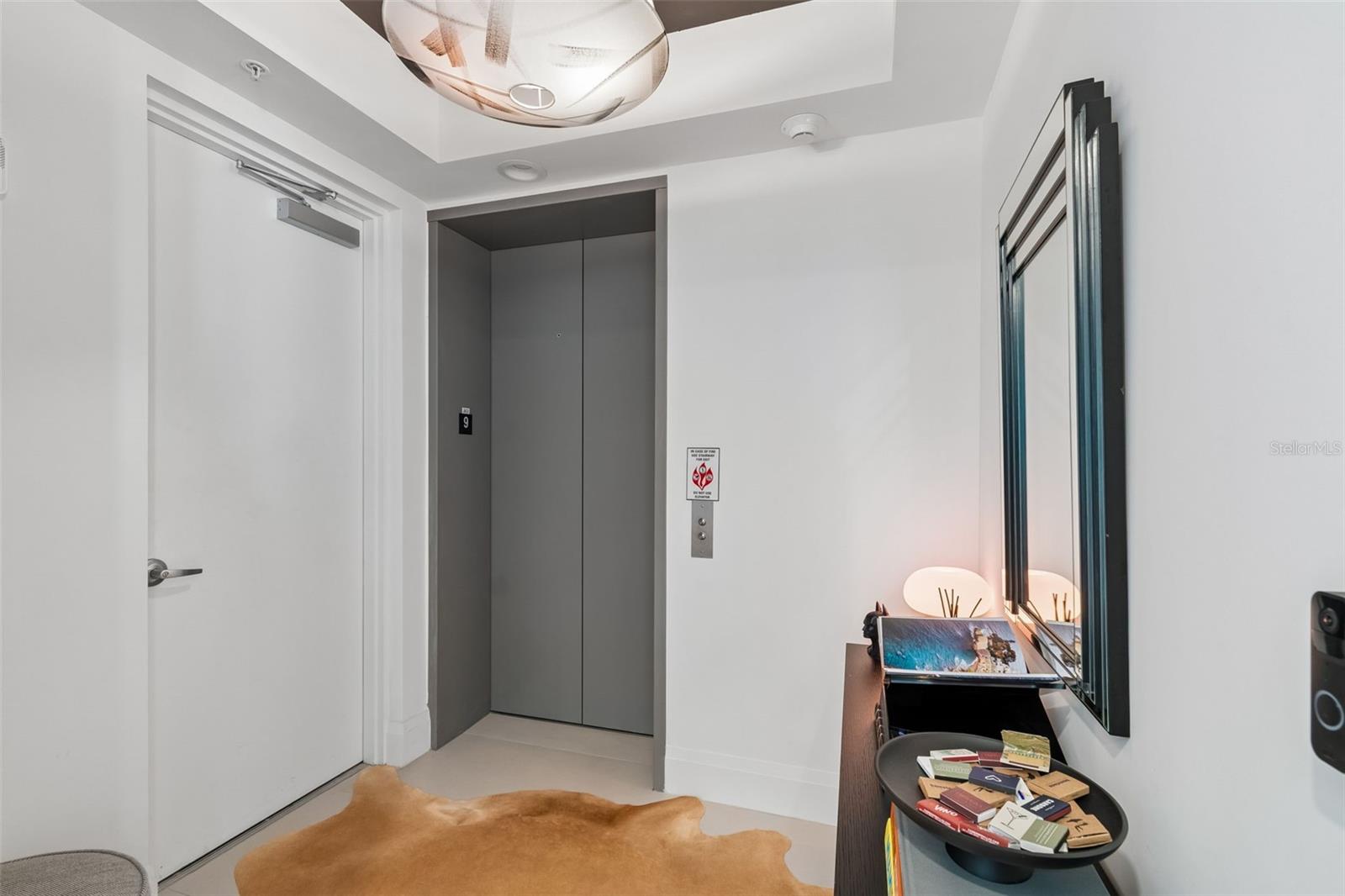 2910 W BARCELONA ST #902