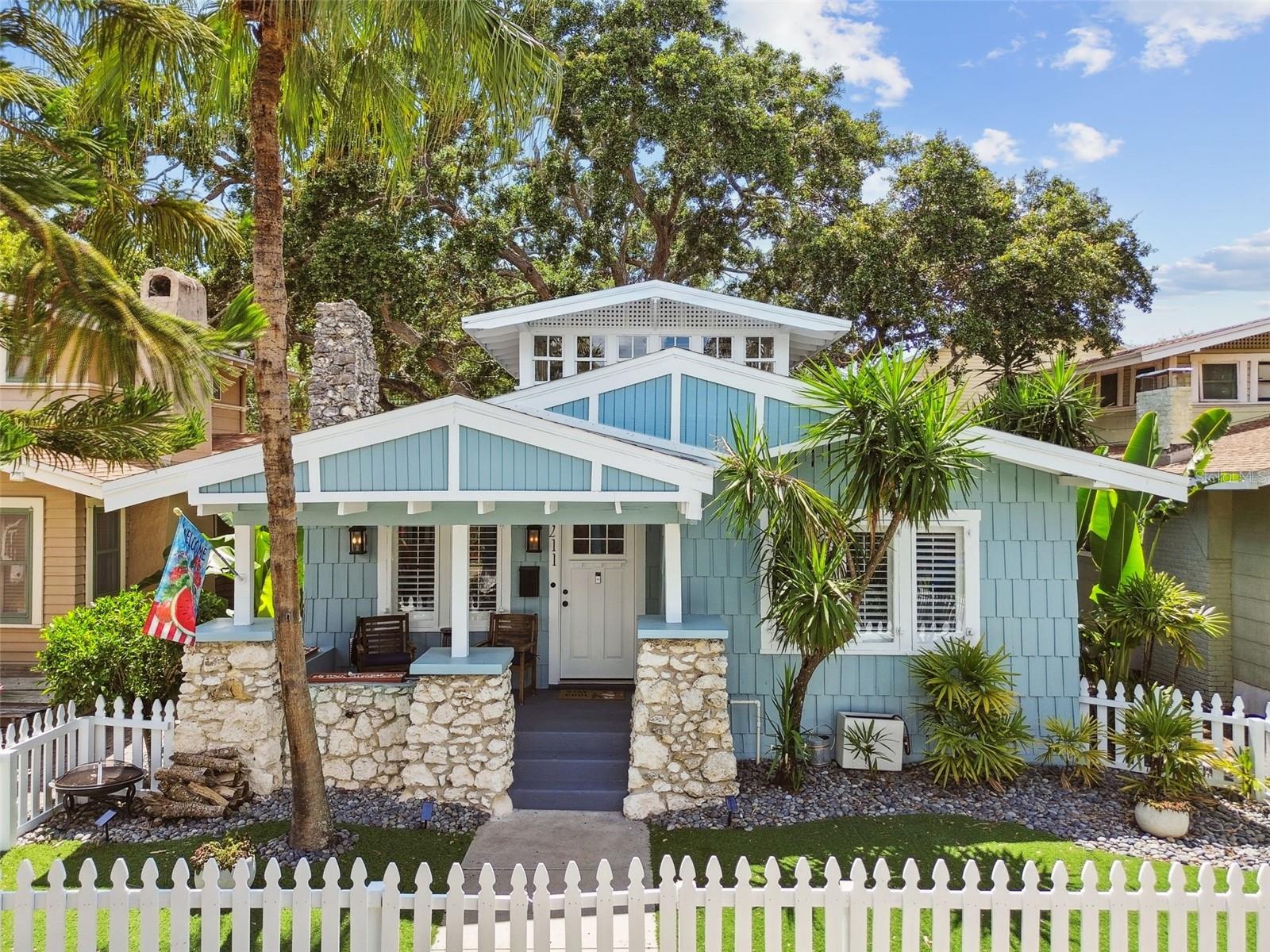 711 S BUNGALOW TER