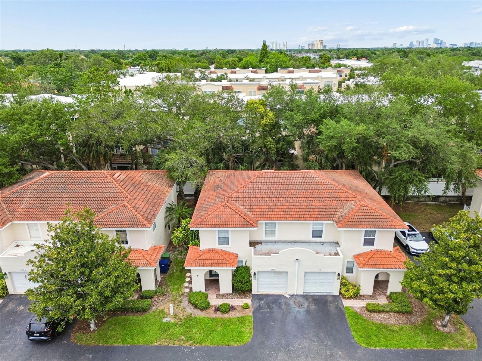 3125 SANTORINI CT