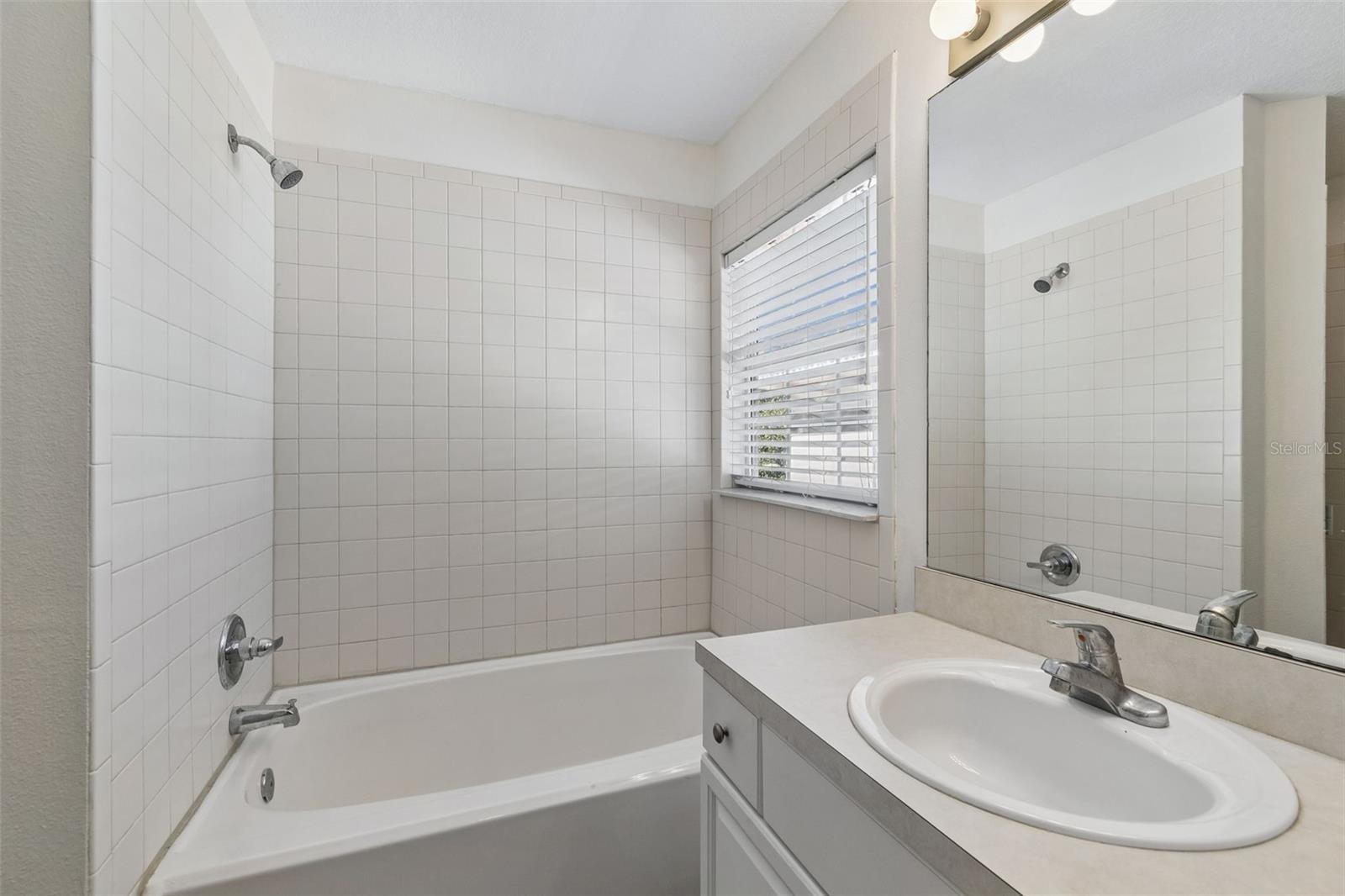 3125 SANTORINI CT