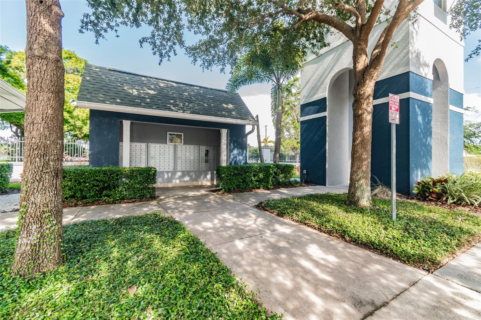 4516 BAY SPRING CT