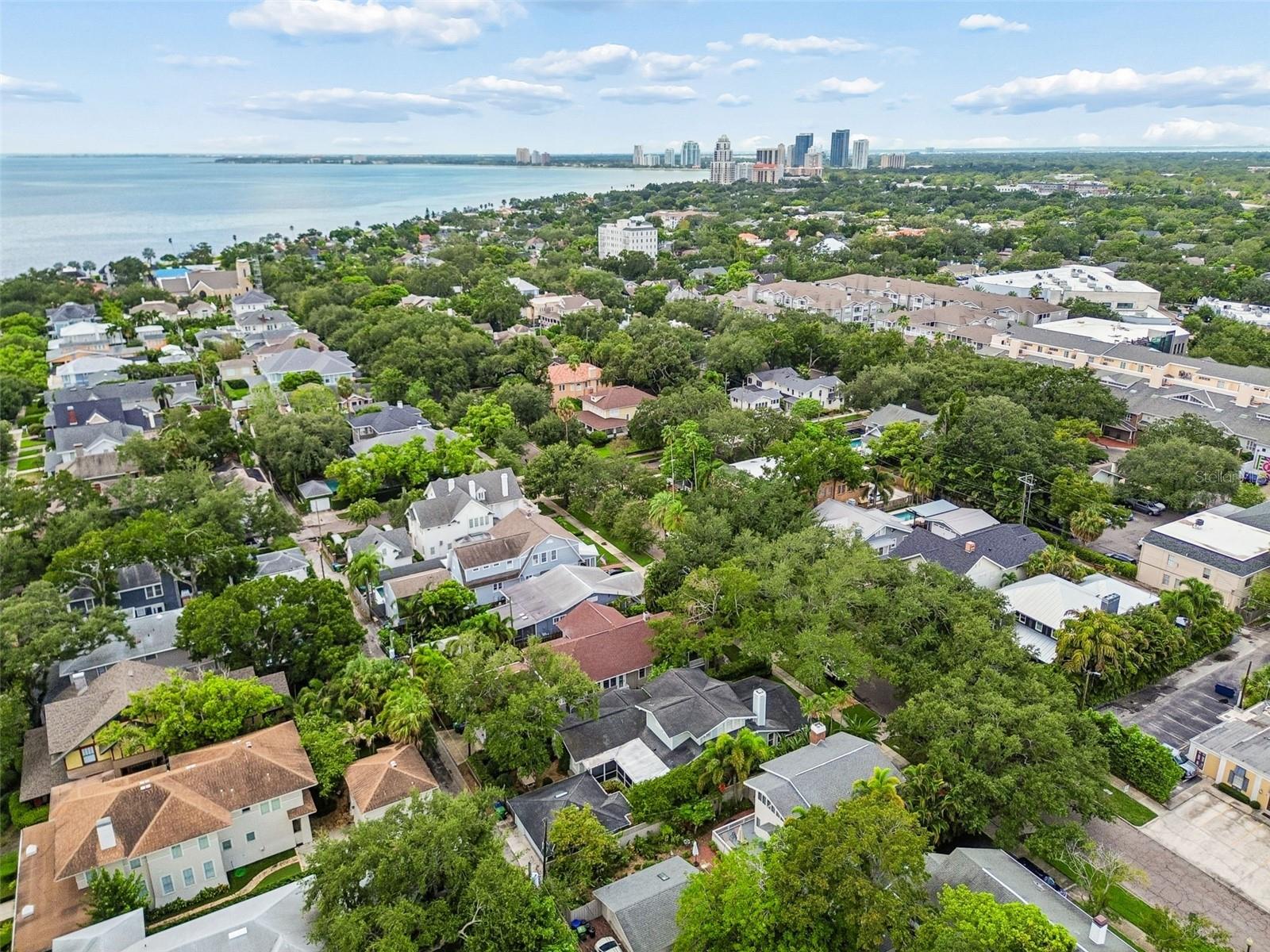 712 S ORLEANS AVE