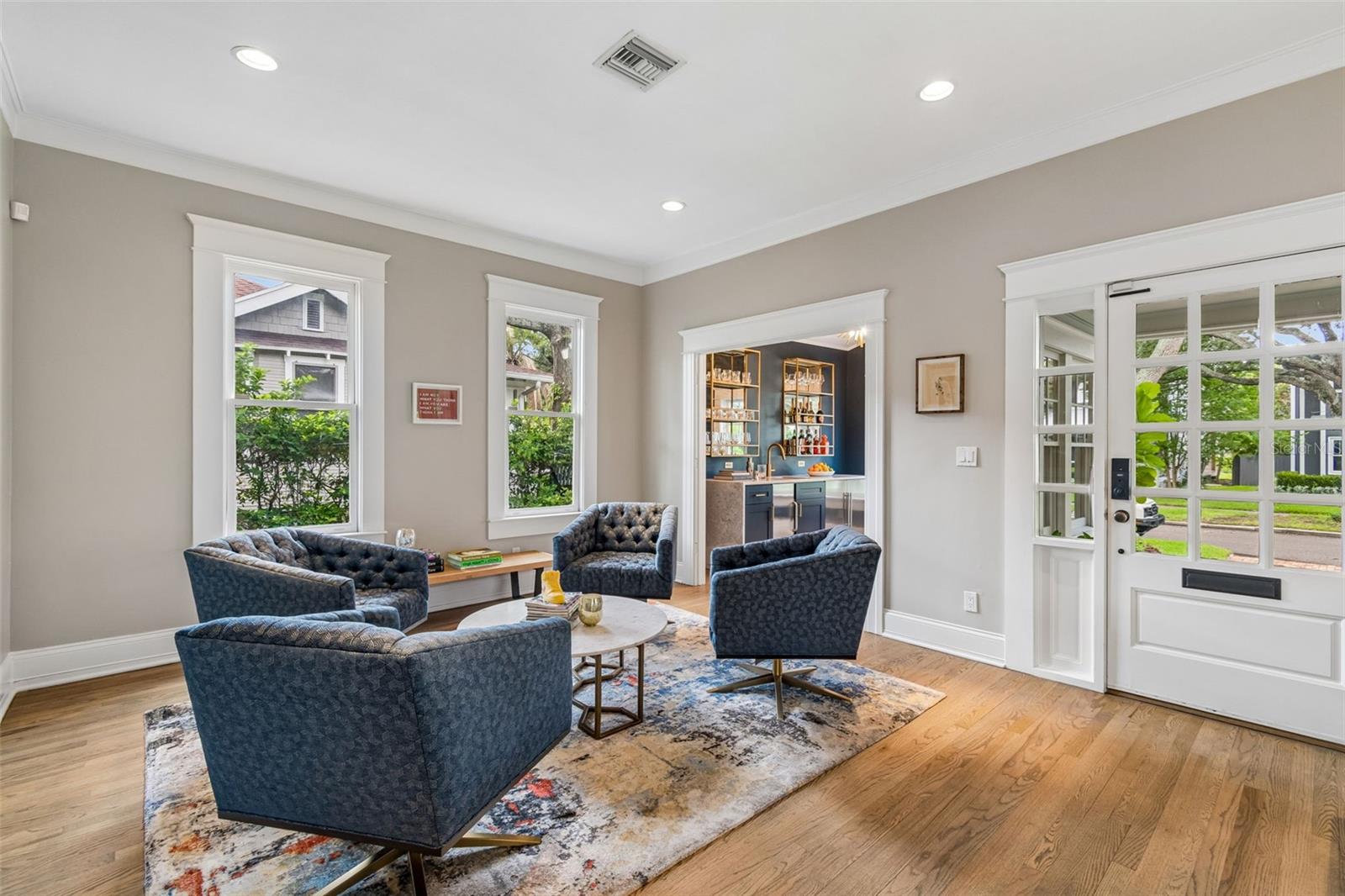 712 S ORLEANS AVE