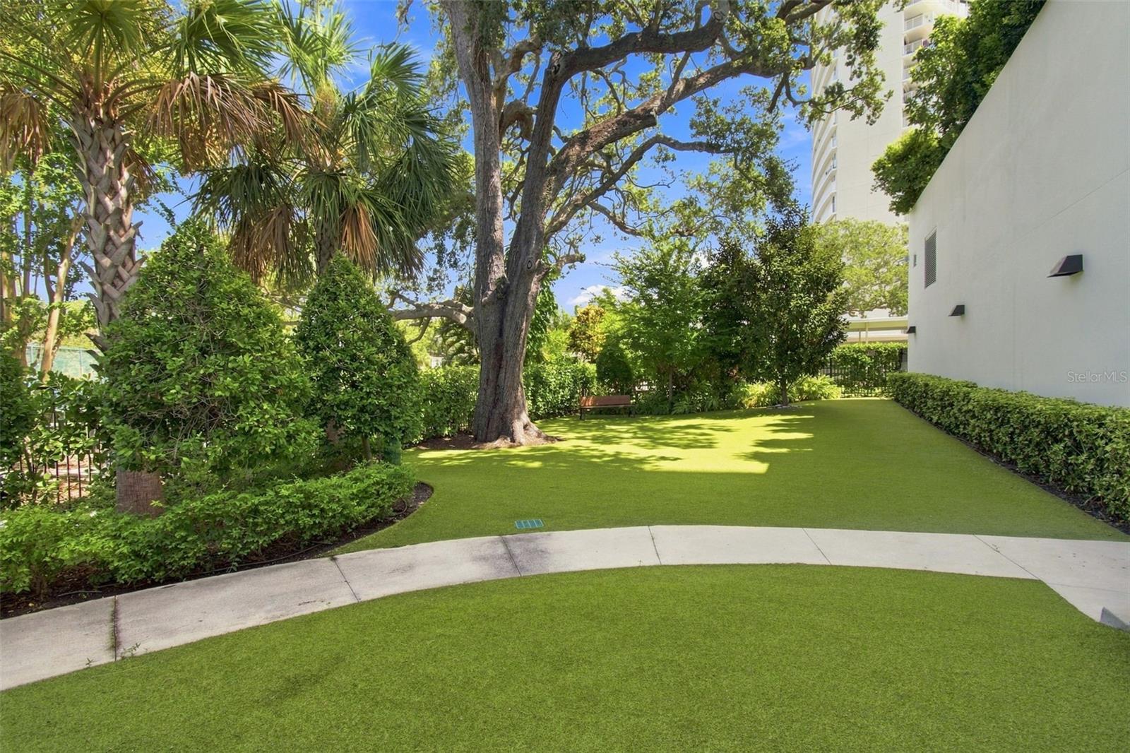 2619 BAYSHORE BLVD #1200