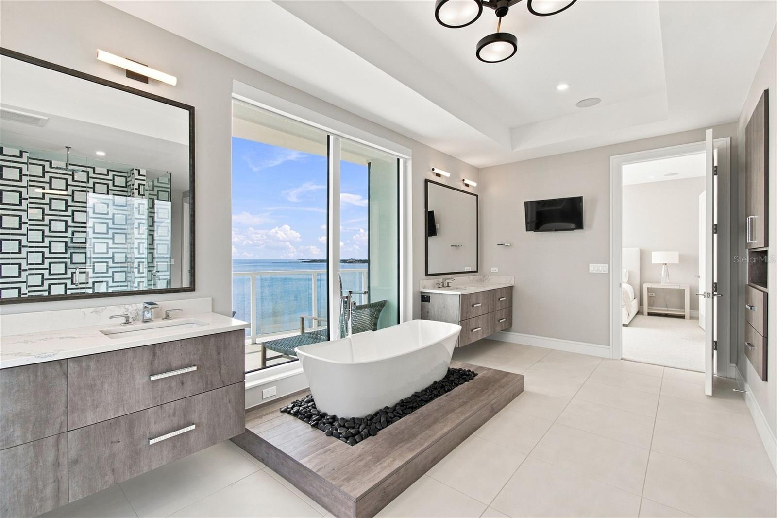 2619 BAYSHORE BLVD #1200
