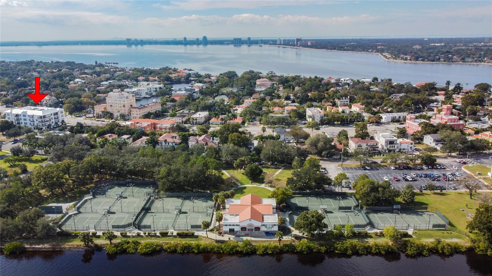 91 DAVIS BLVD #301
