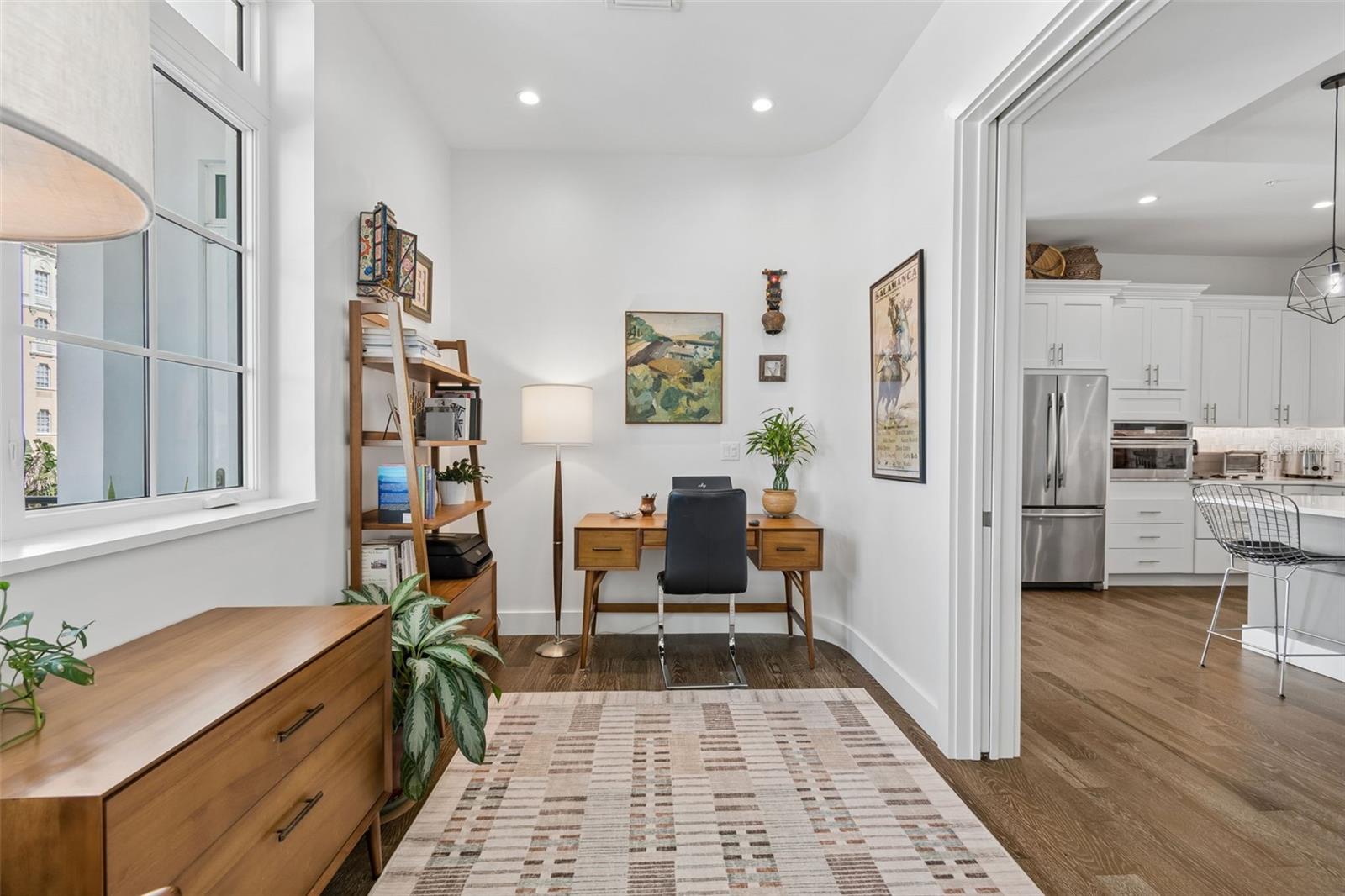 91 DAVIS BLVD #301