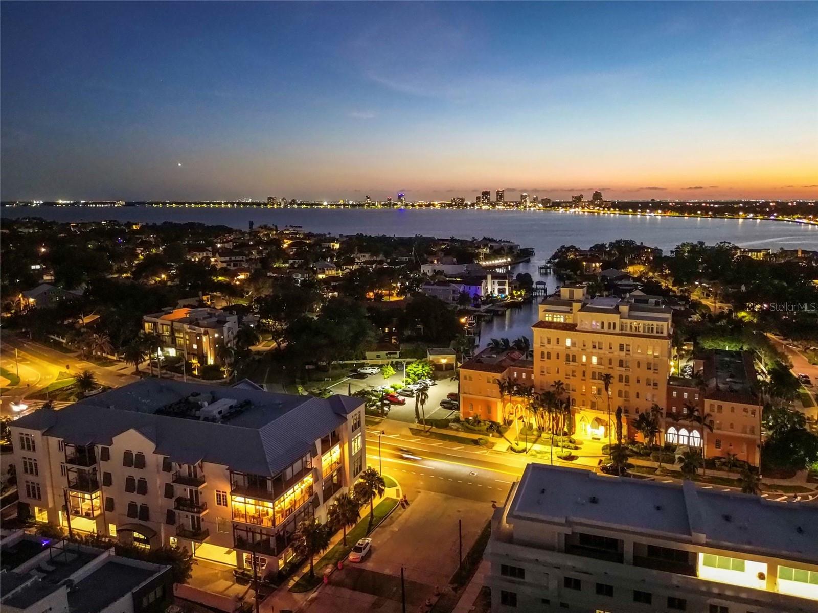 91 DAVIS BLVD #301