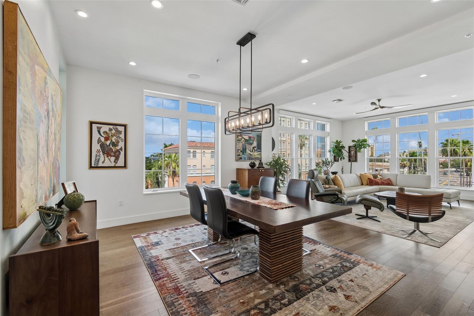 91 DAVIS BLVD #301