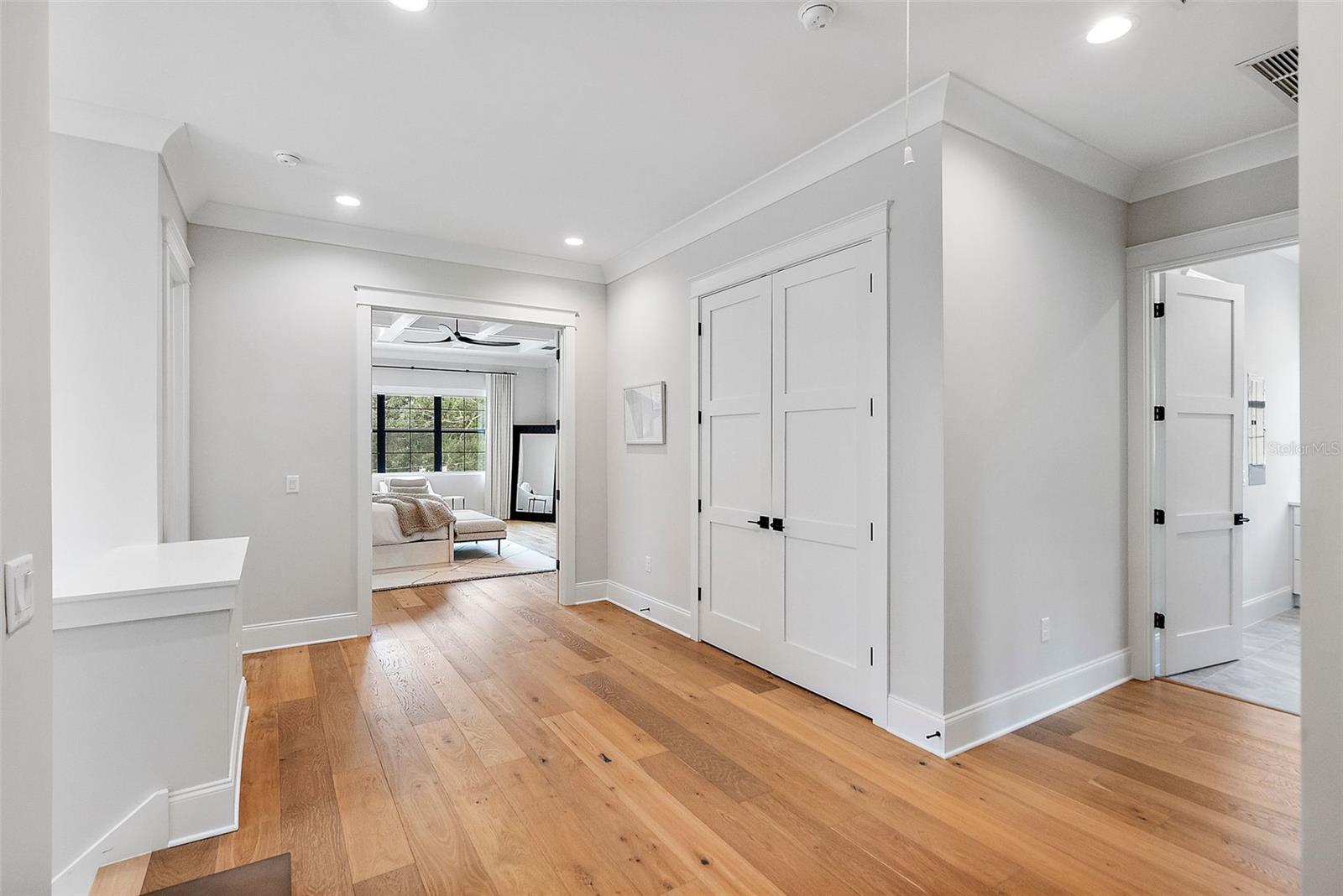 4109 W INMAN AVE