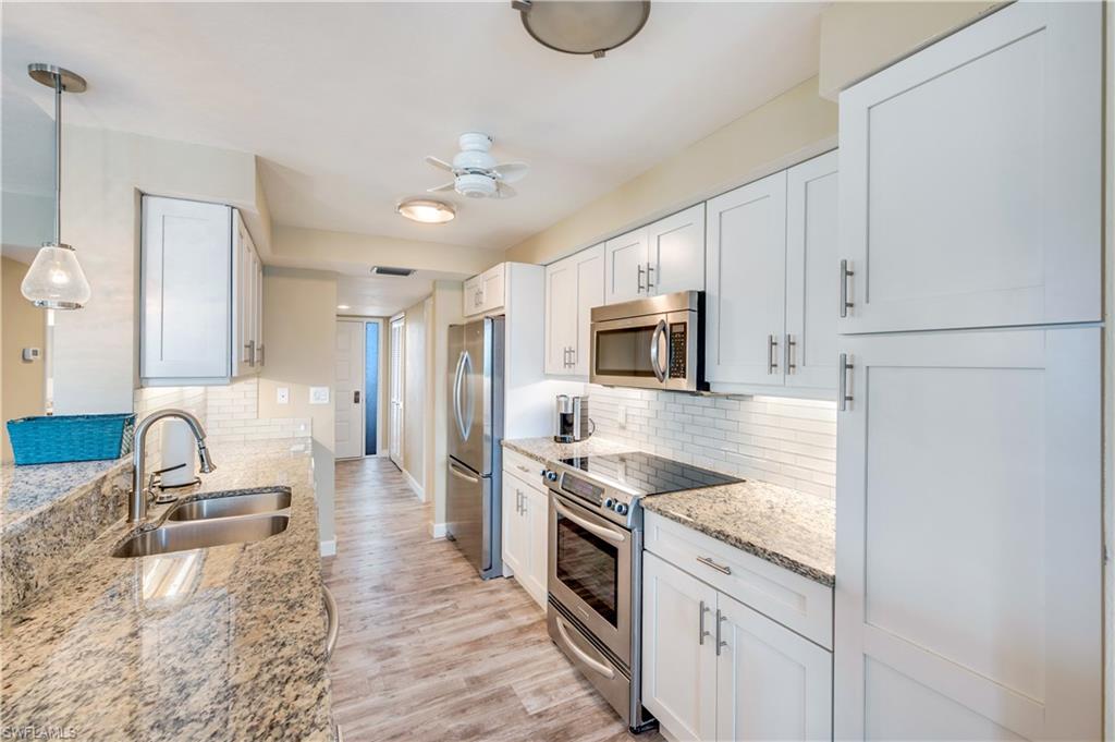 15 Bluebill AVE # 906