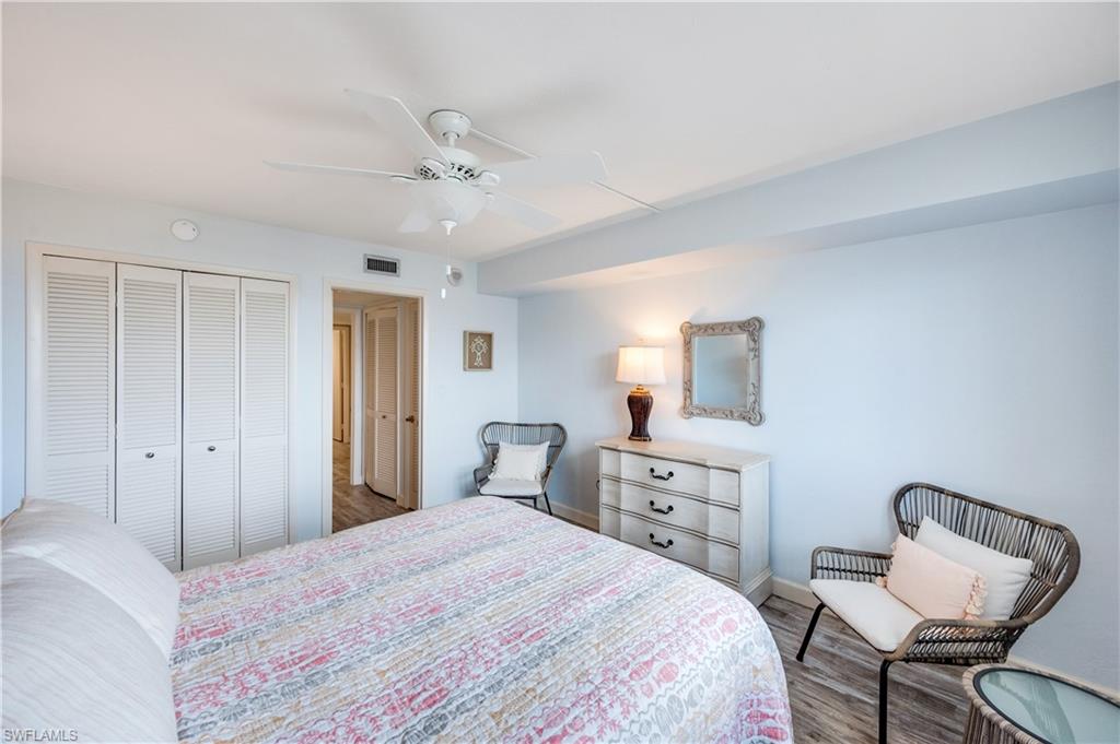 15 Bluebill AVE # 906