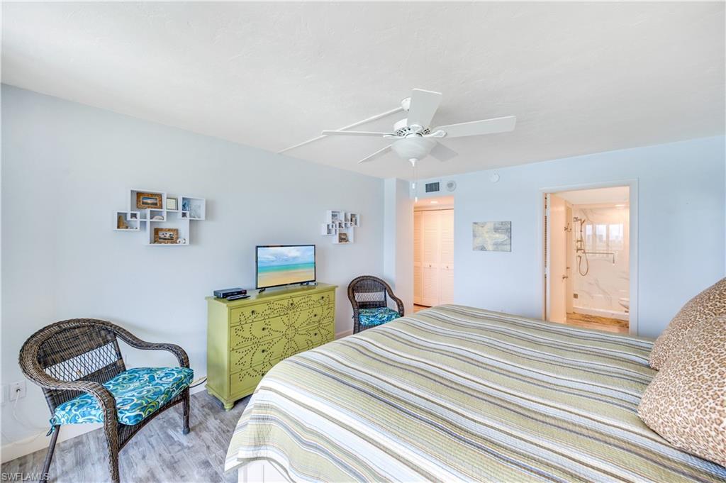 15 Bluebill AVE # 906