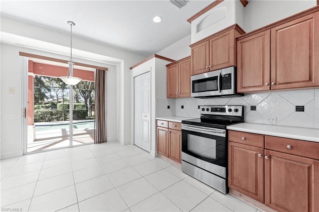 20171 Eagle Glen WAY