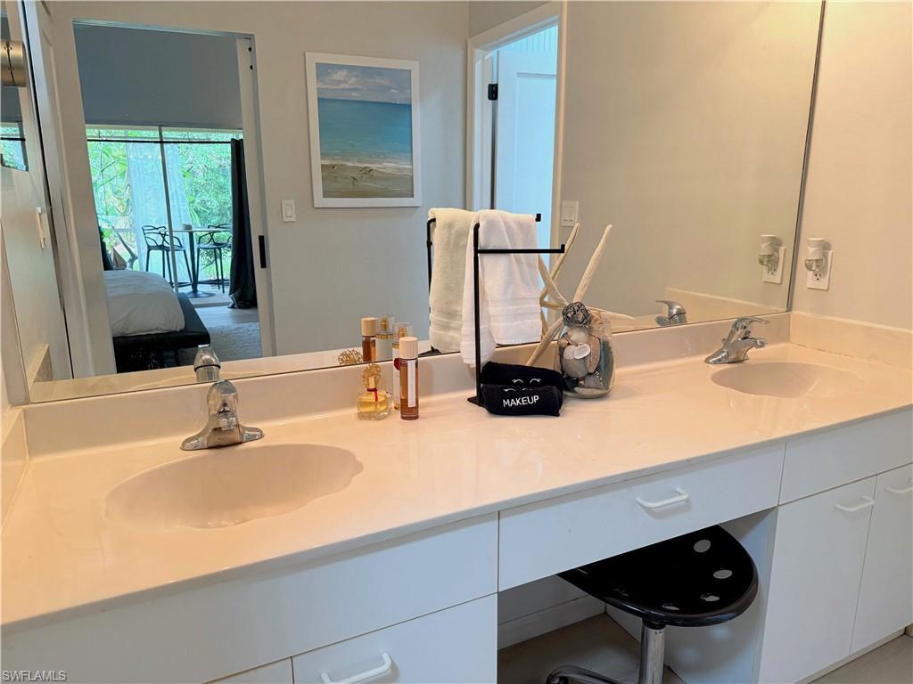 337 Emerald Bay CIR U1