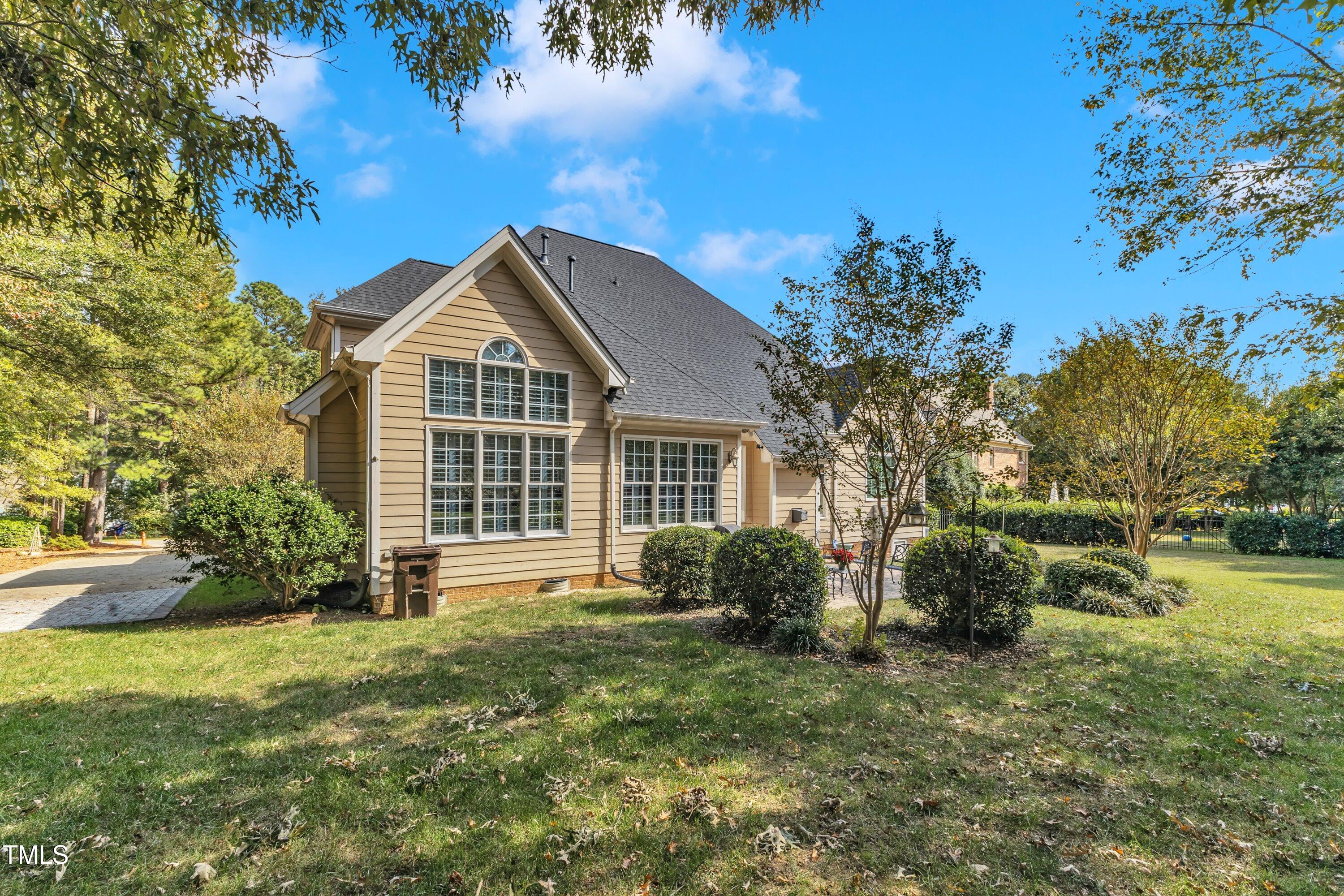4024 Gumleaf Drive