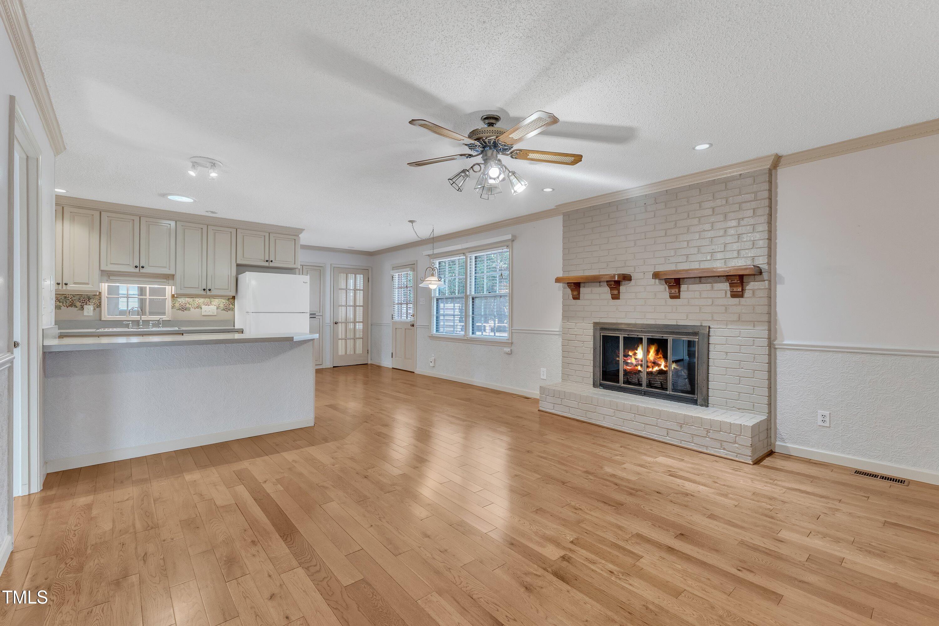 1402 Buckingham Road