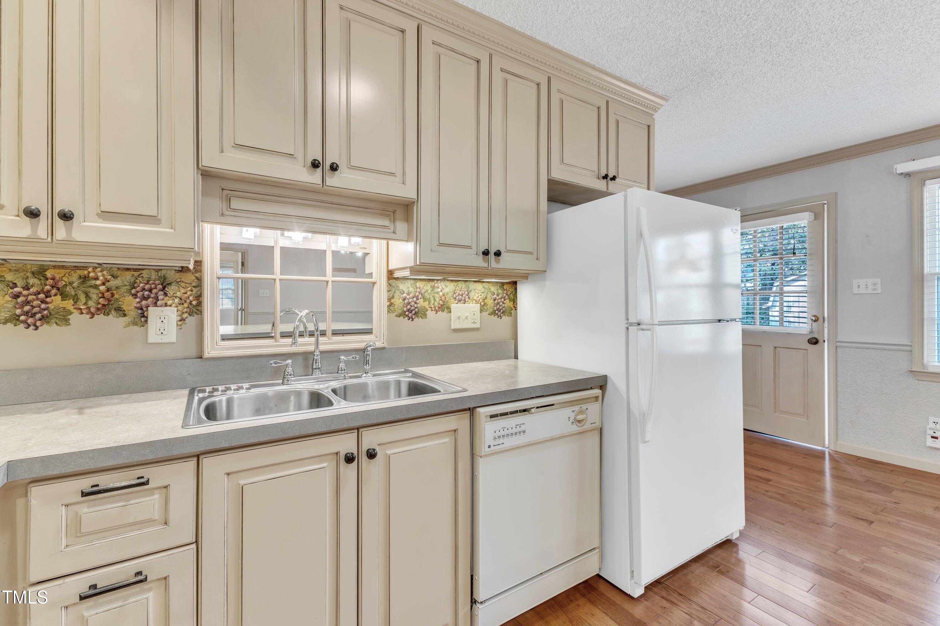 1402 Buckingham Road