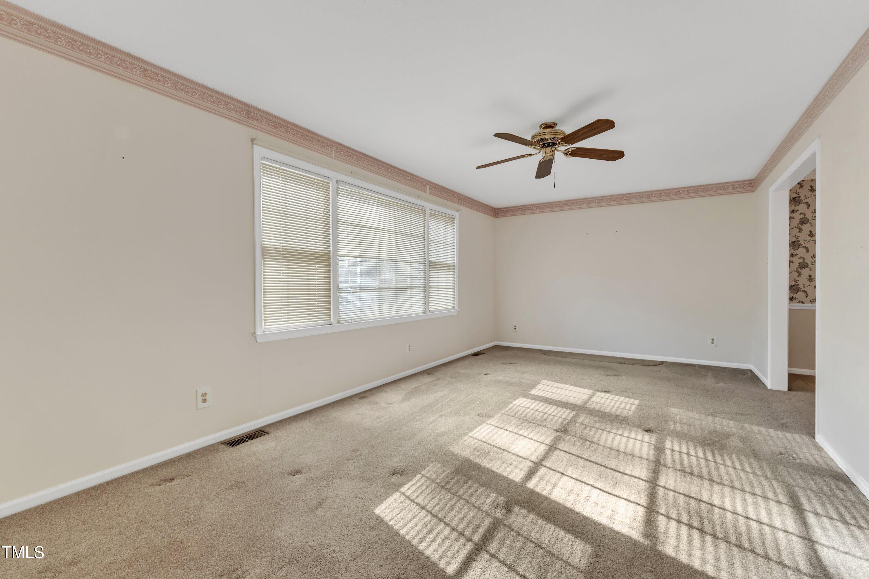 1402 Buckingham Road