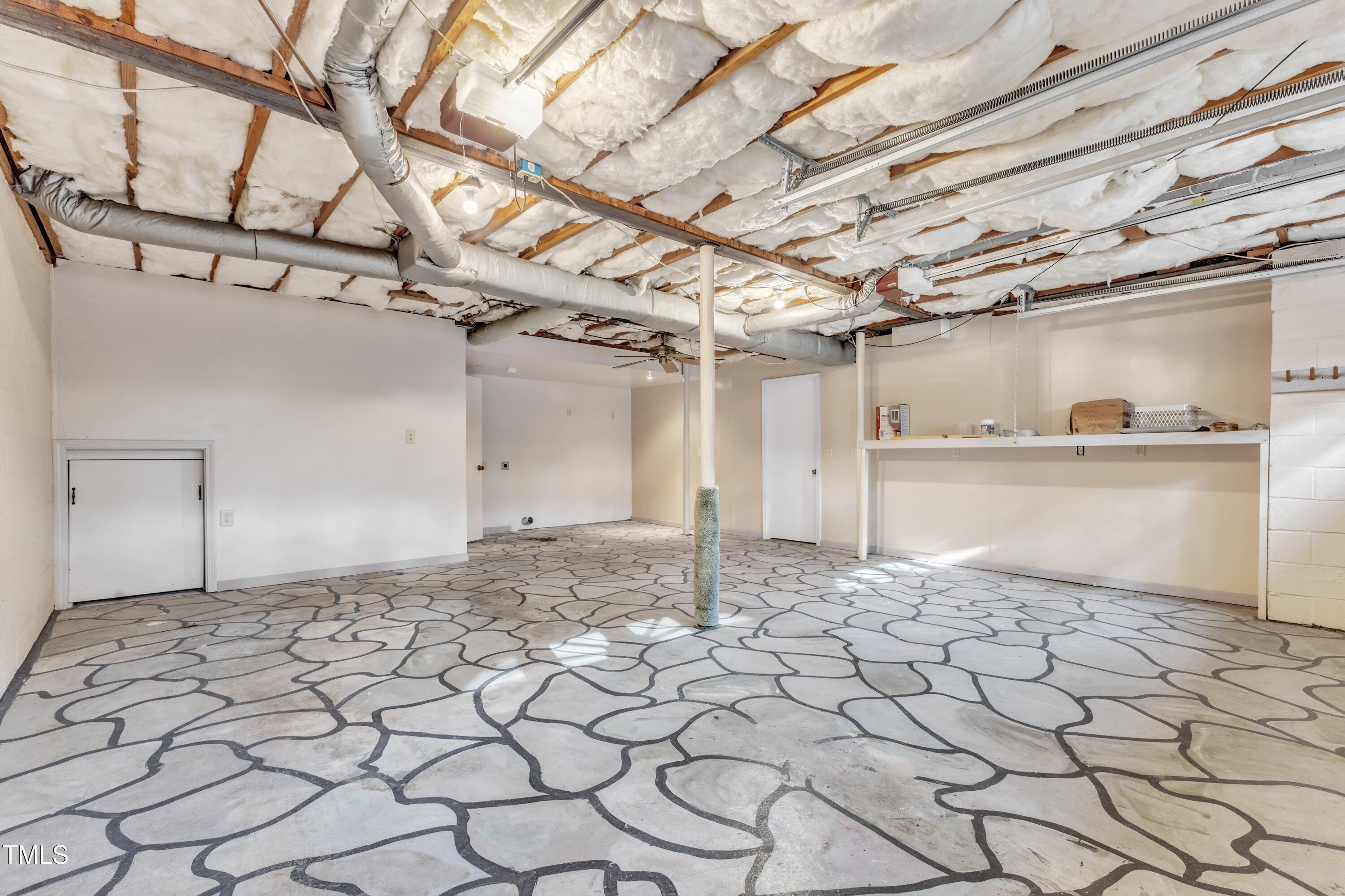 1402 Buckingham Road