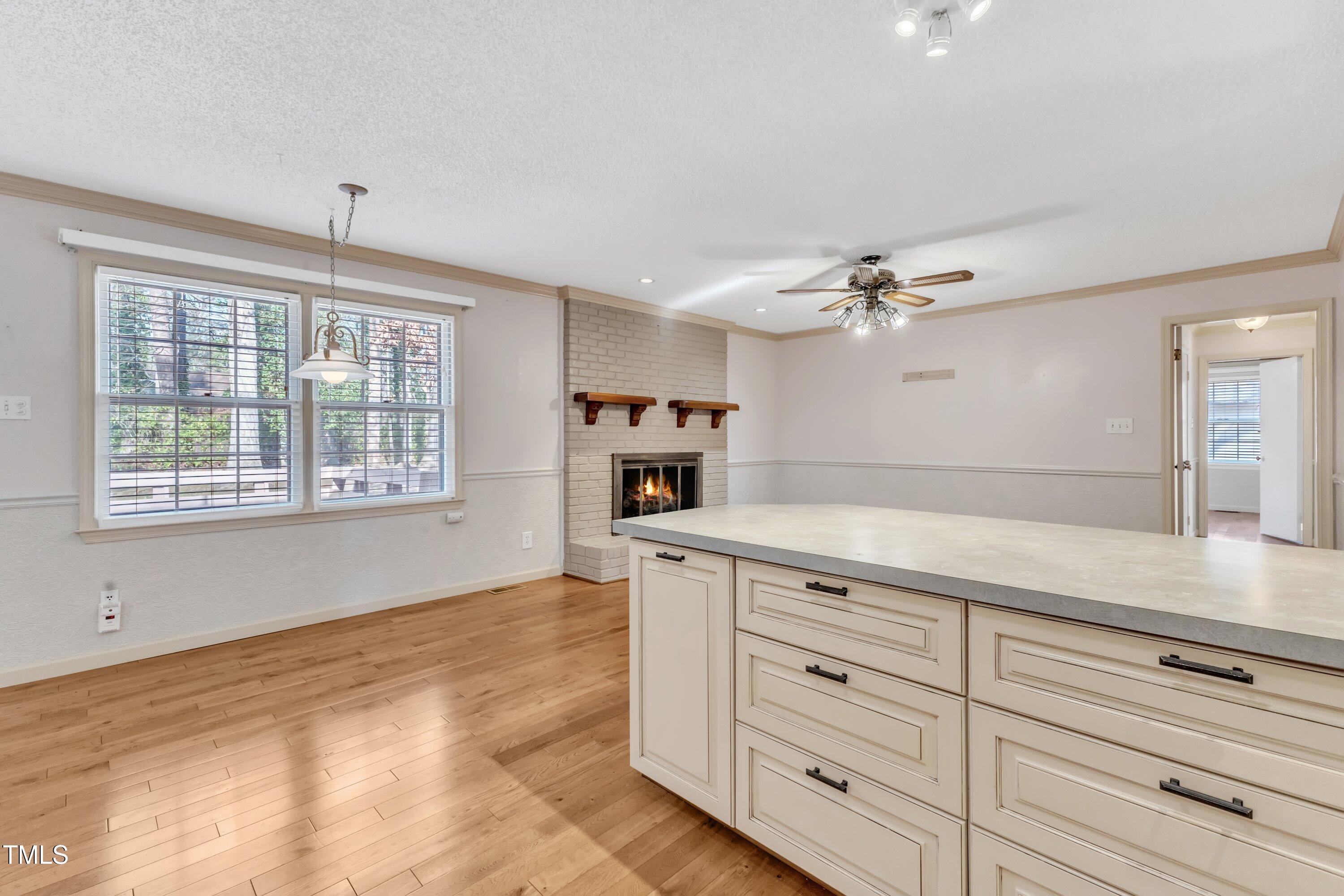 1402 Buckingham Road