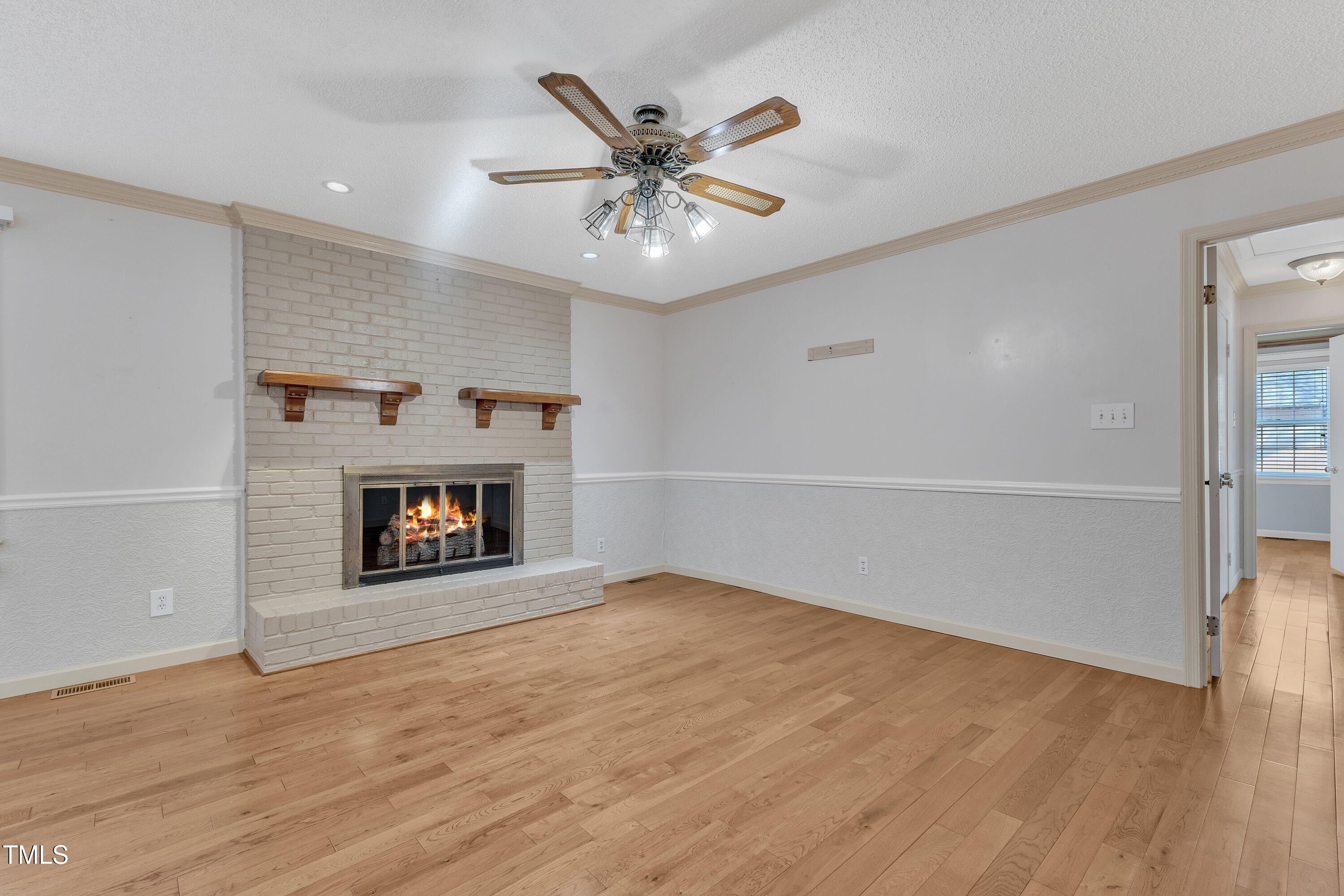 1402 Buckingham Road