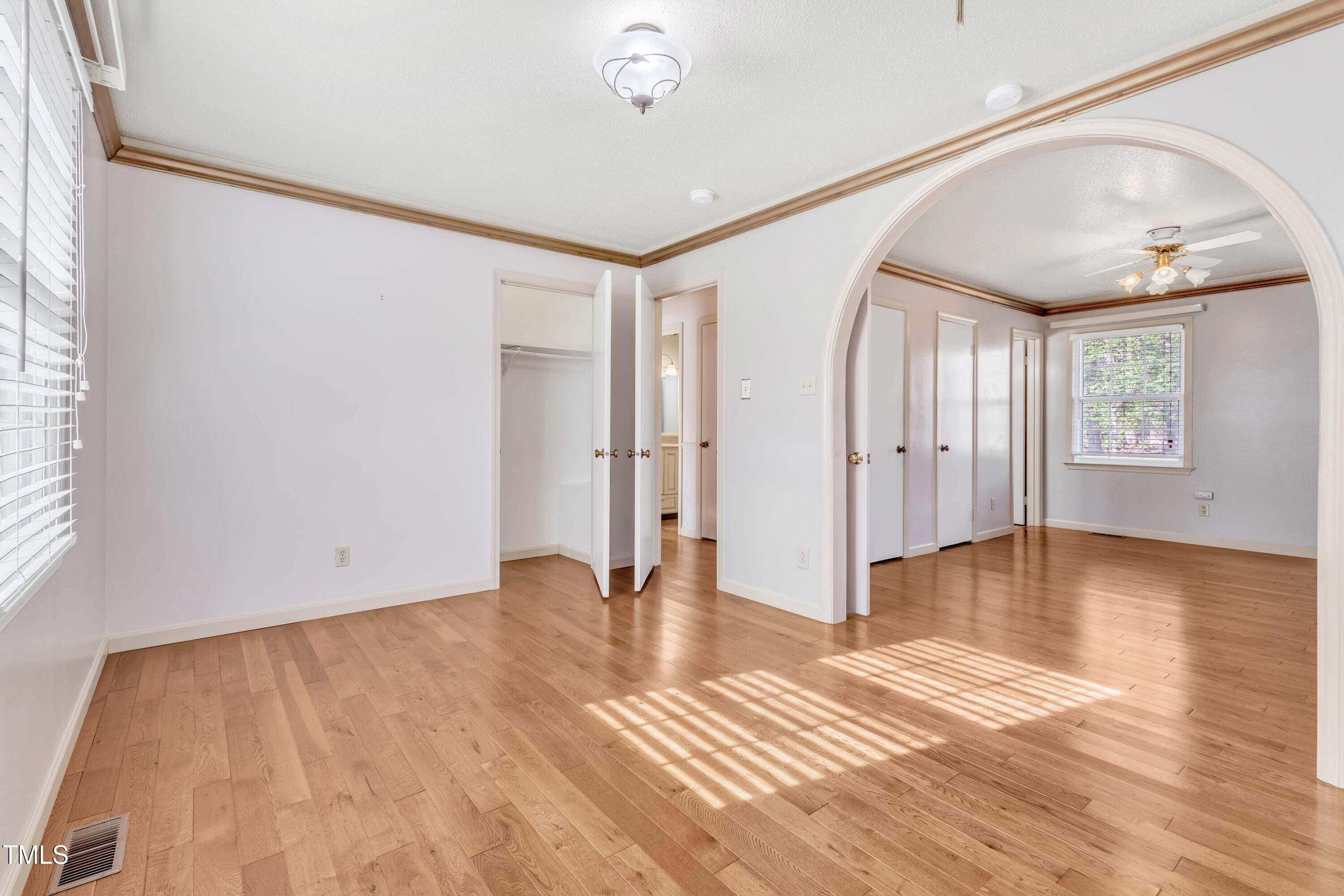 1402 Buckingham Road