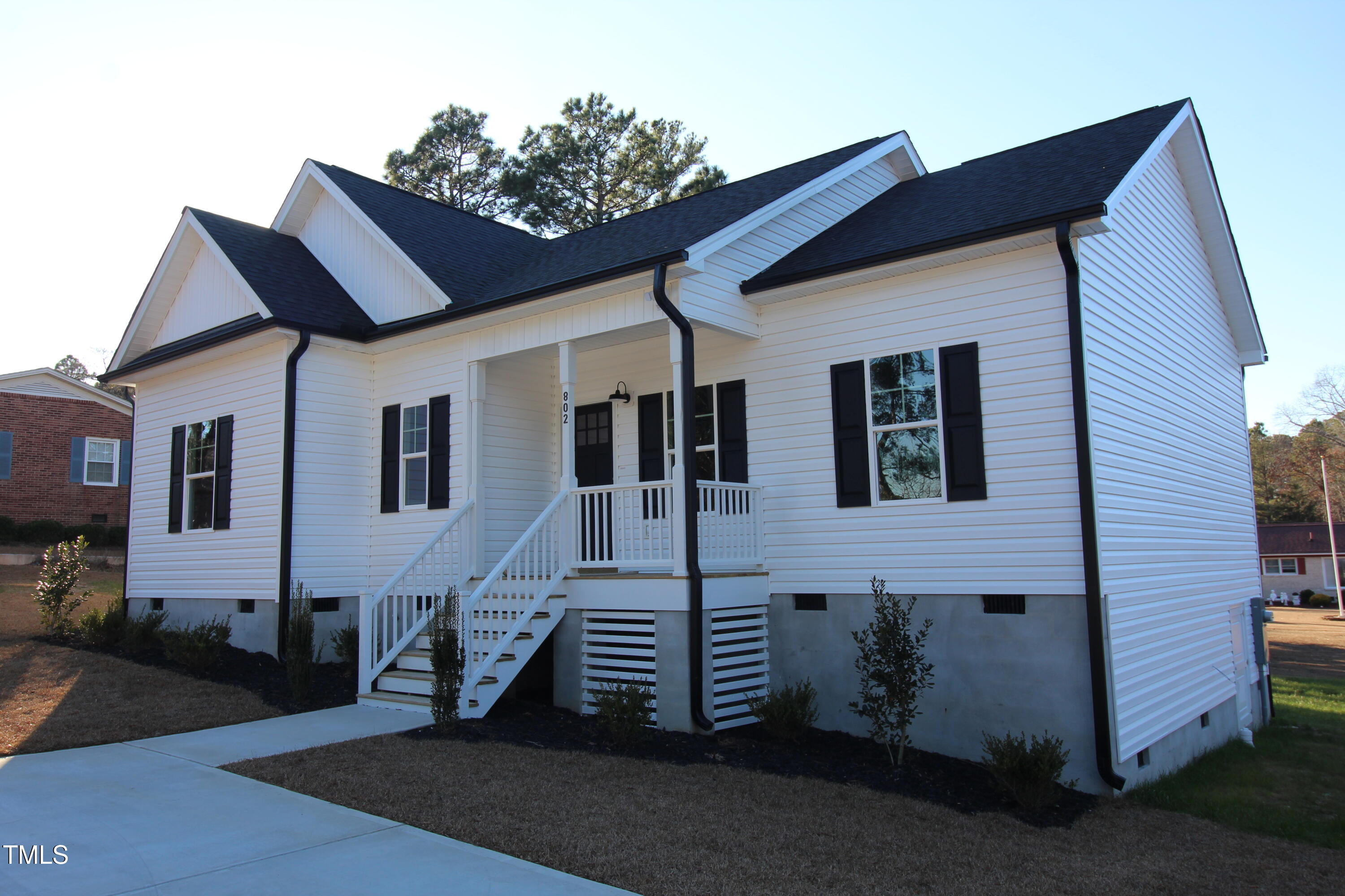 802 S Parrish Street