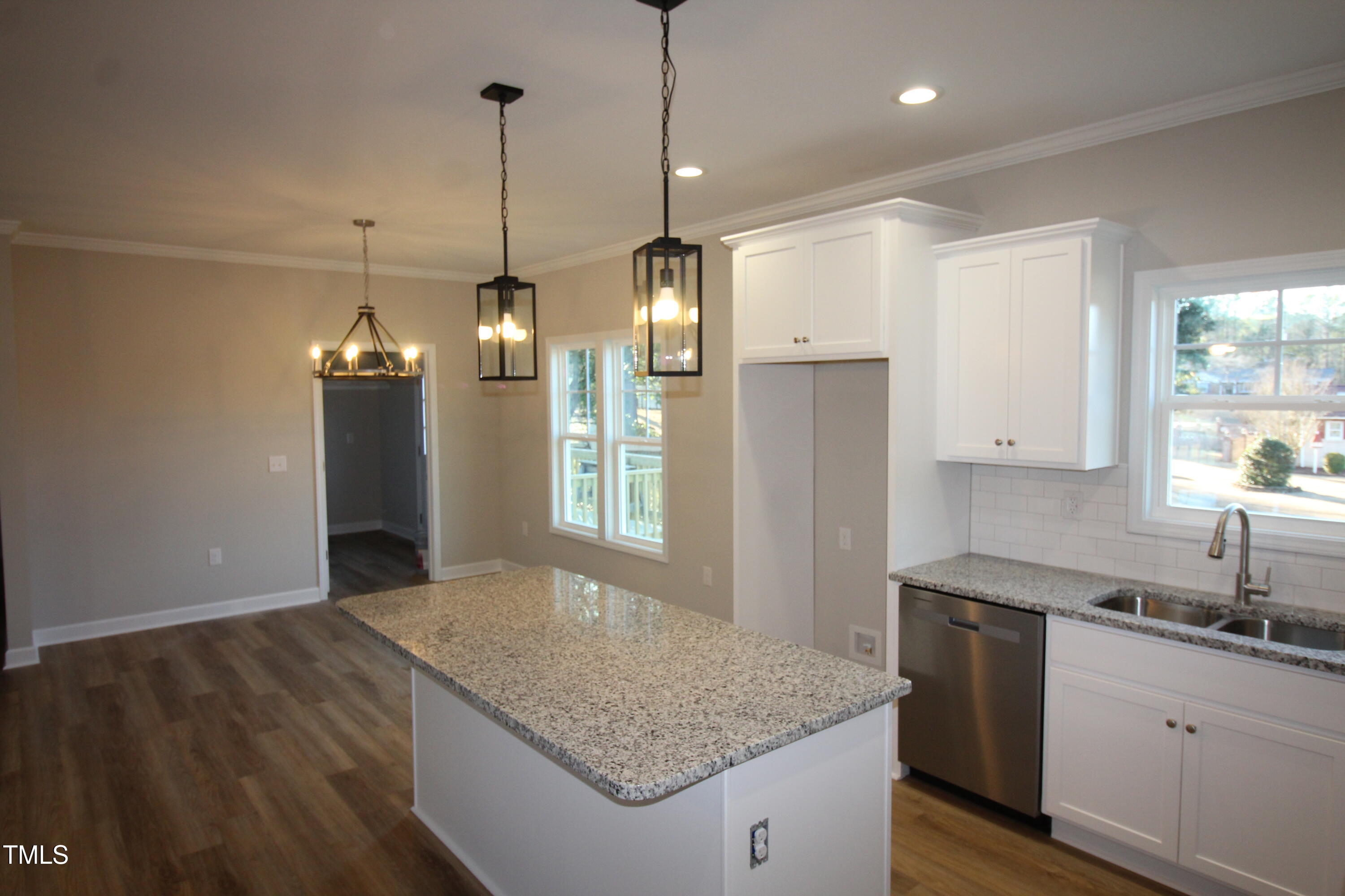 802 S Parrish Street