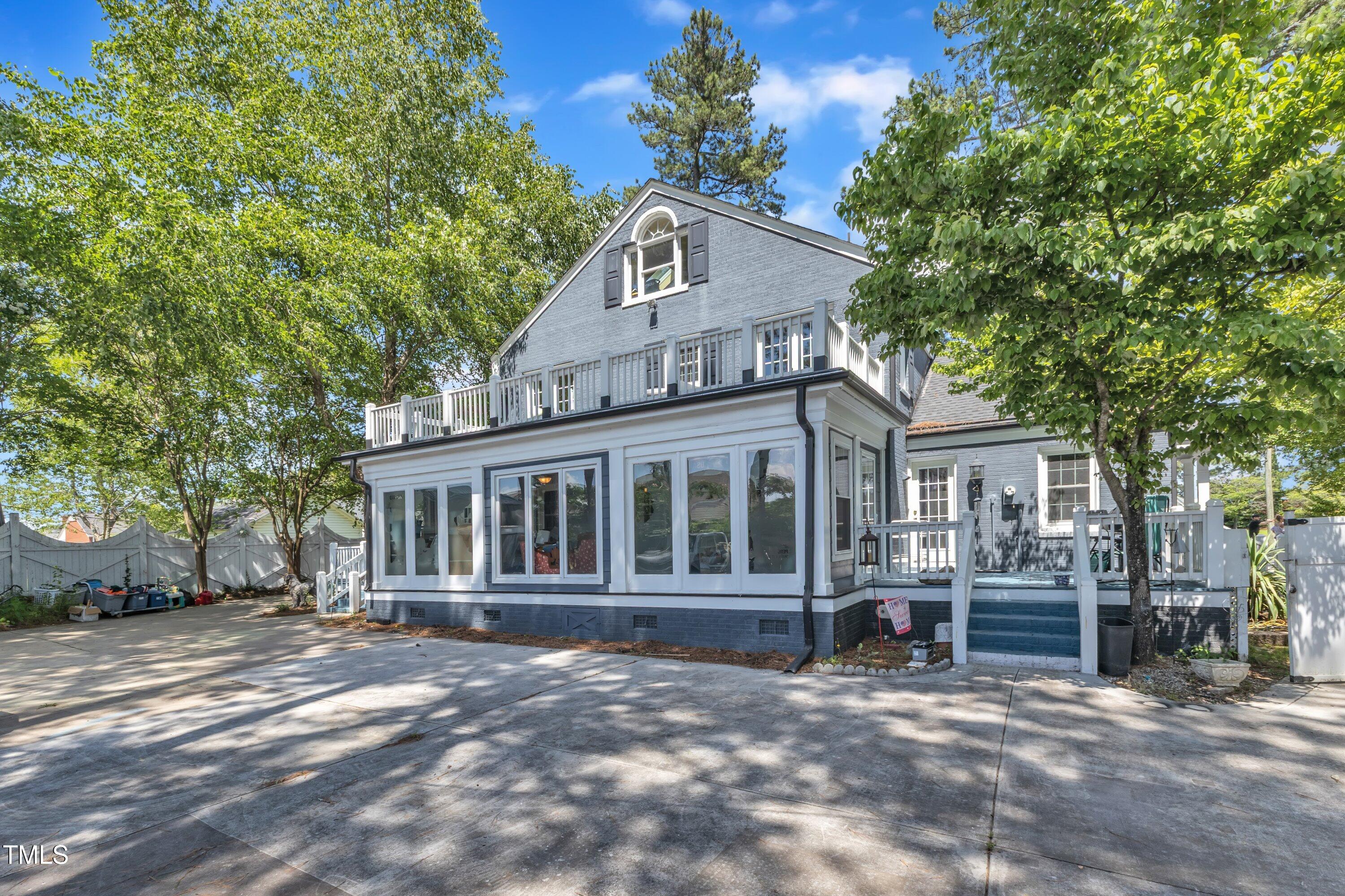 300 S Pine Street