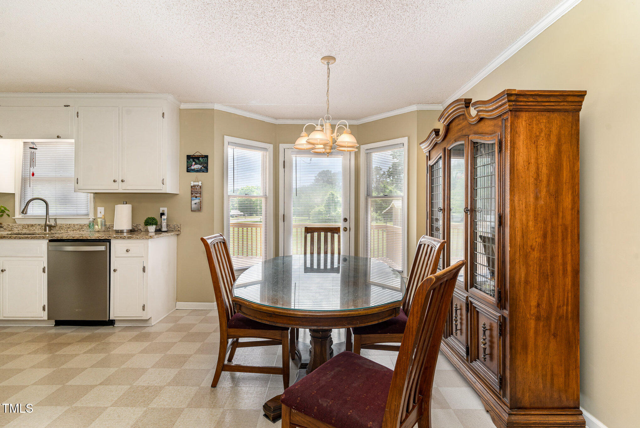 123 Sanders Road Road