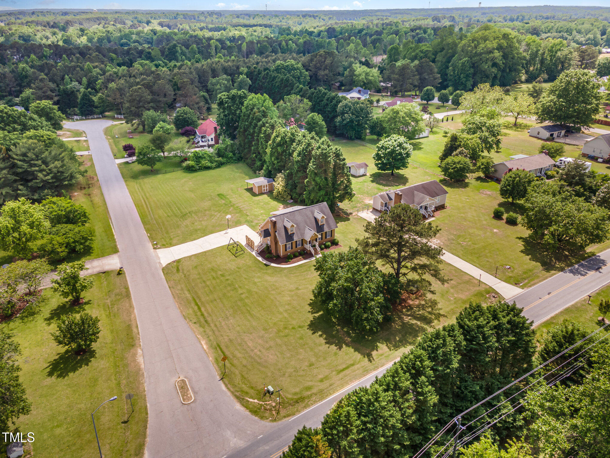 123 Sanders Road Road