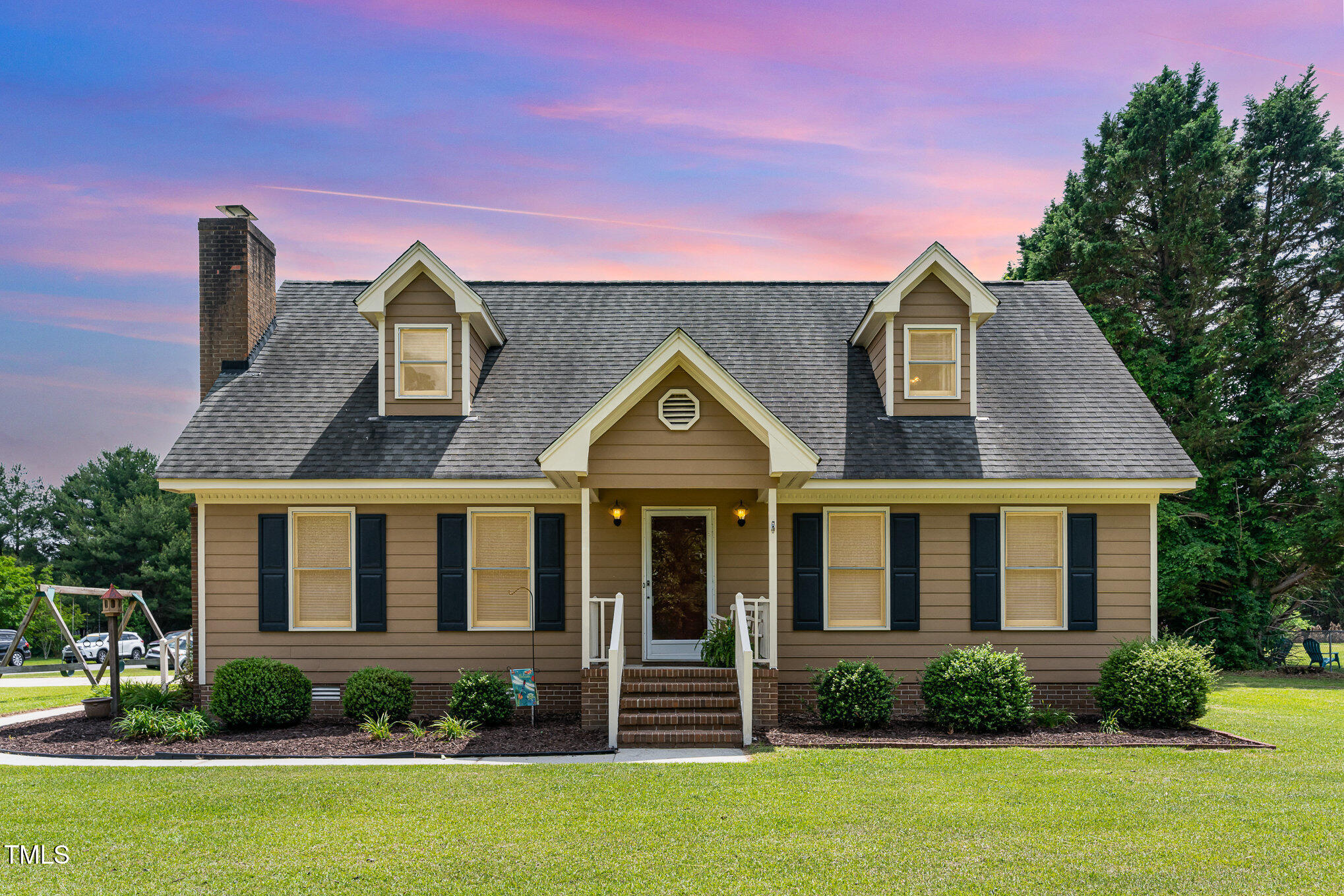 123 Sanders Road Road