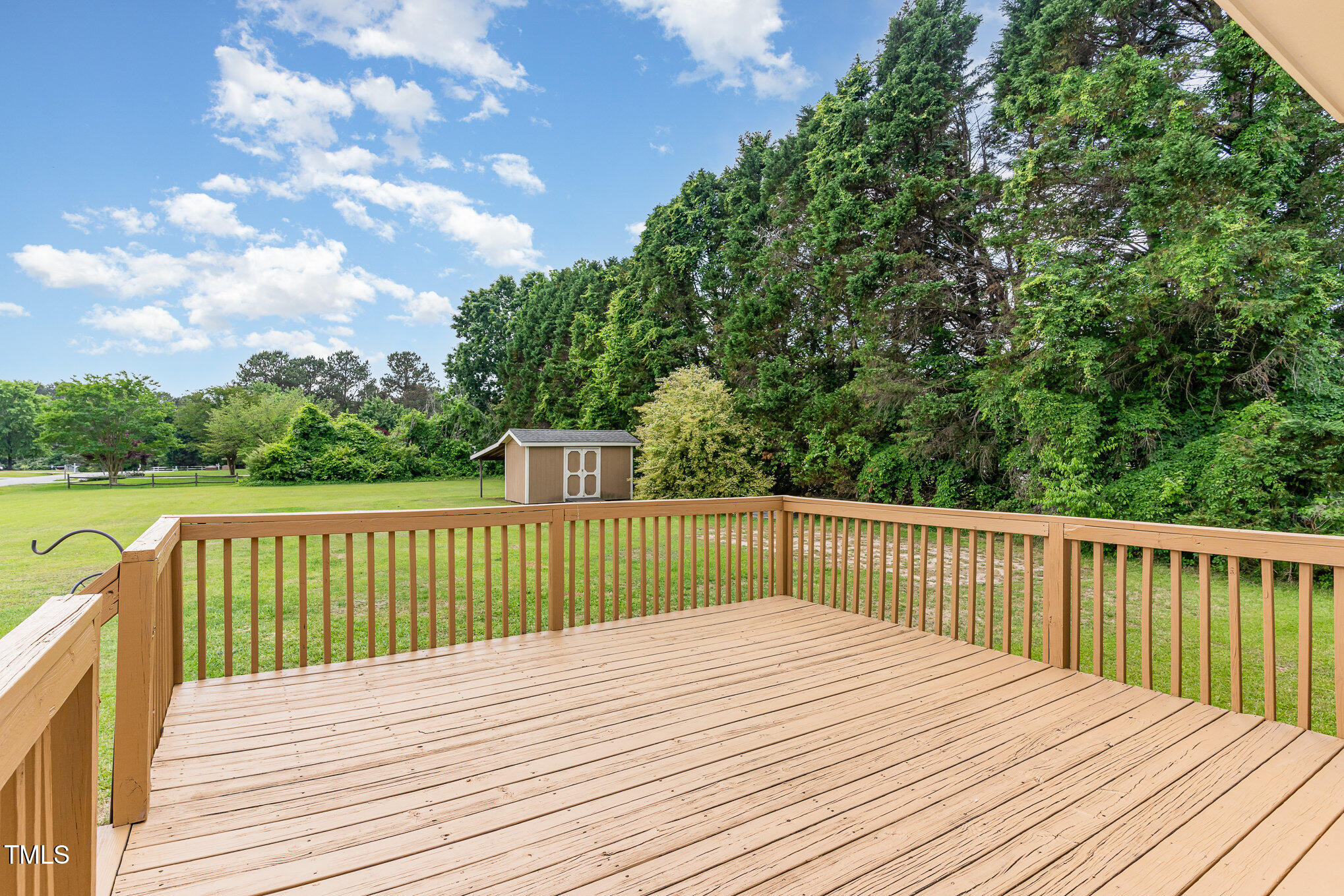 123 Sanders Road Road