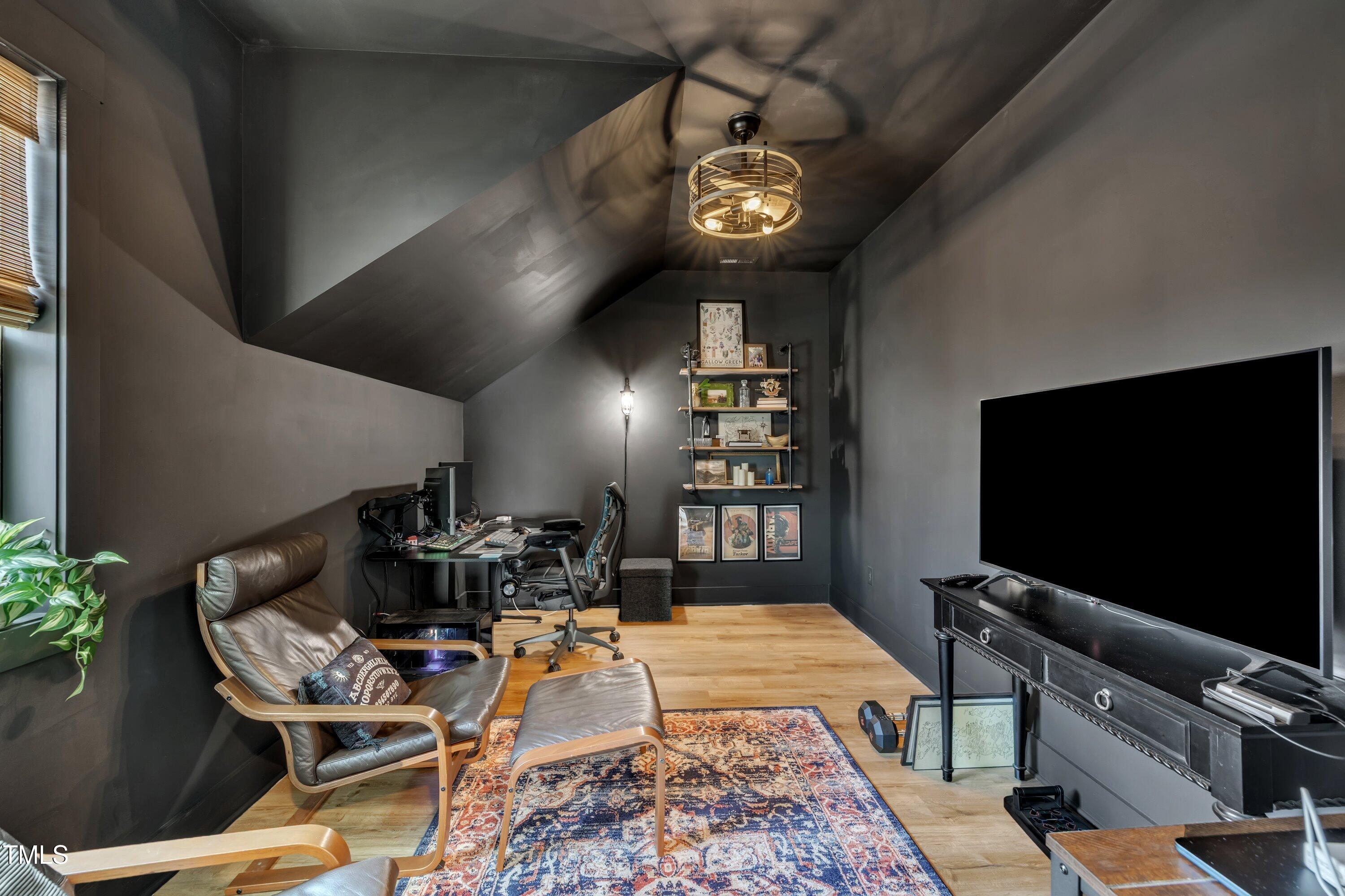 260 Dry Canyon Drive