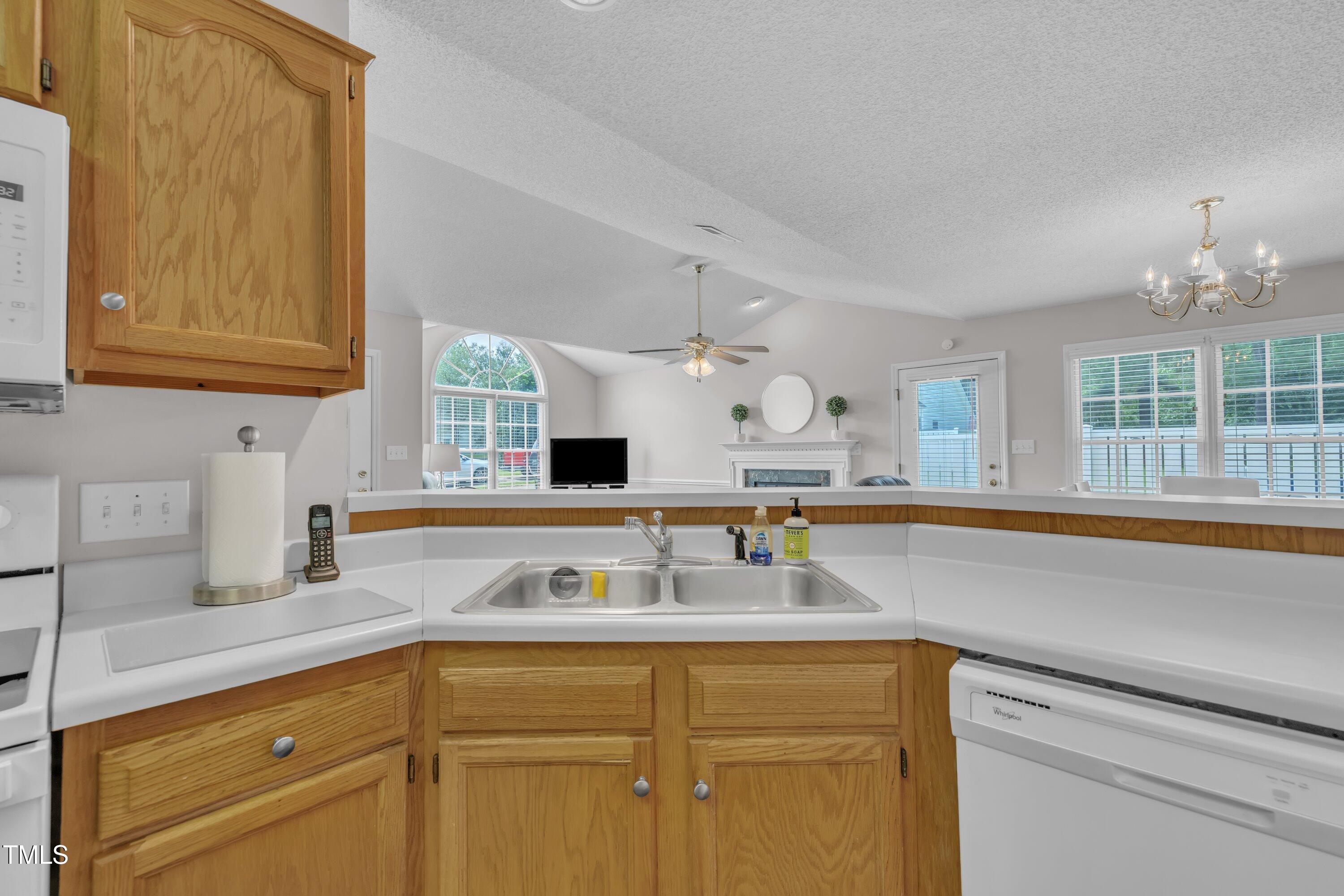 97 Rollingwood Drive