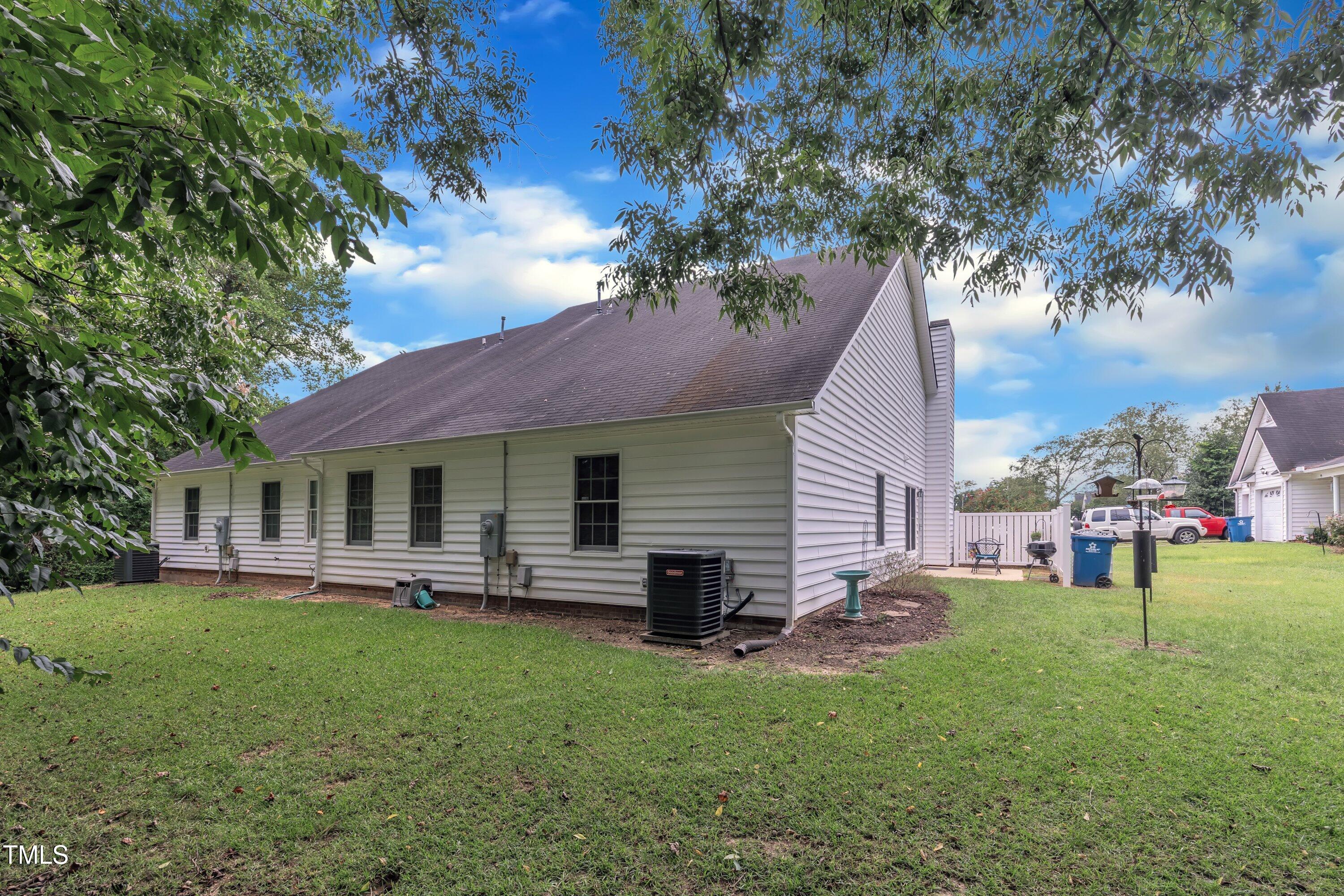 97 Rollingwood Drive