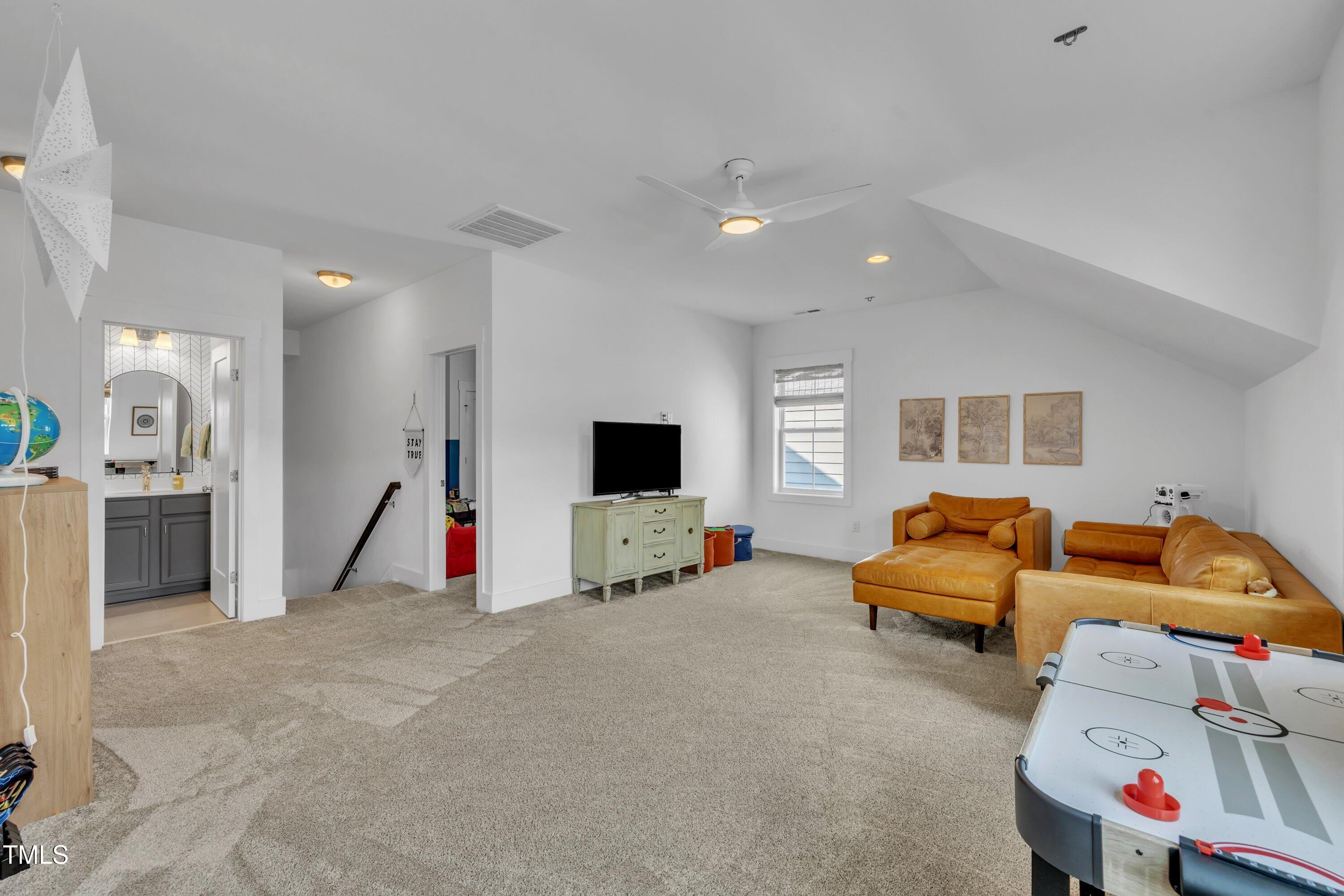 260 Dry Canyon Drive