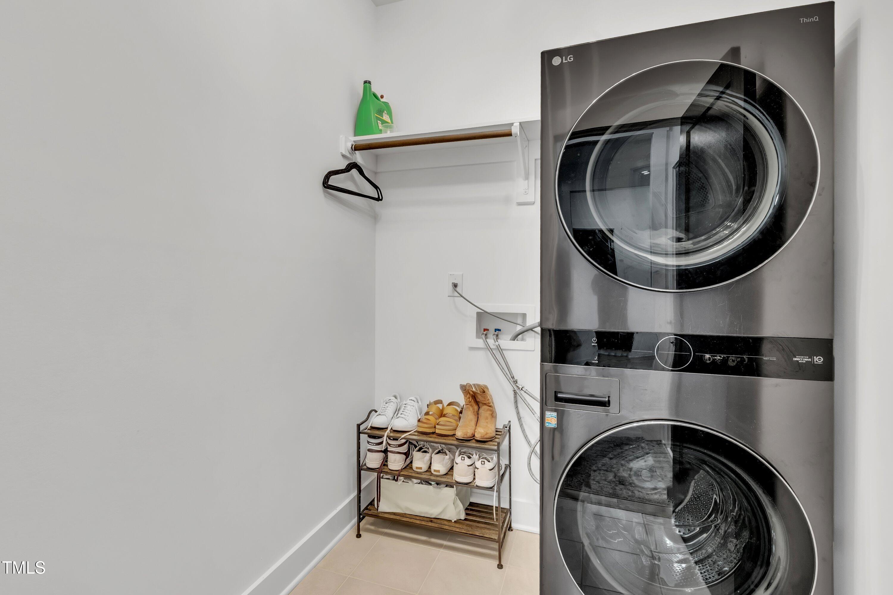 260 Dry Canyon Drive