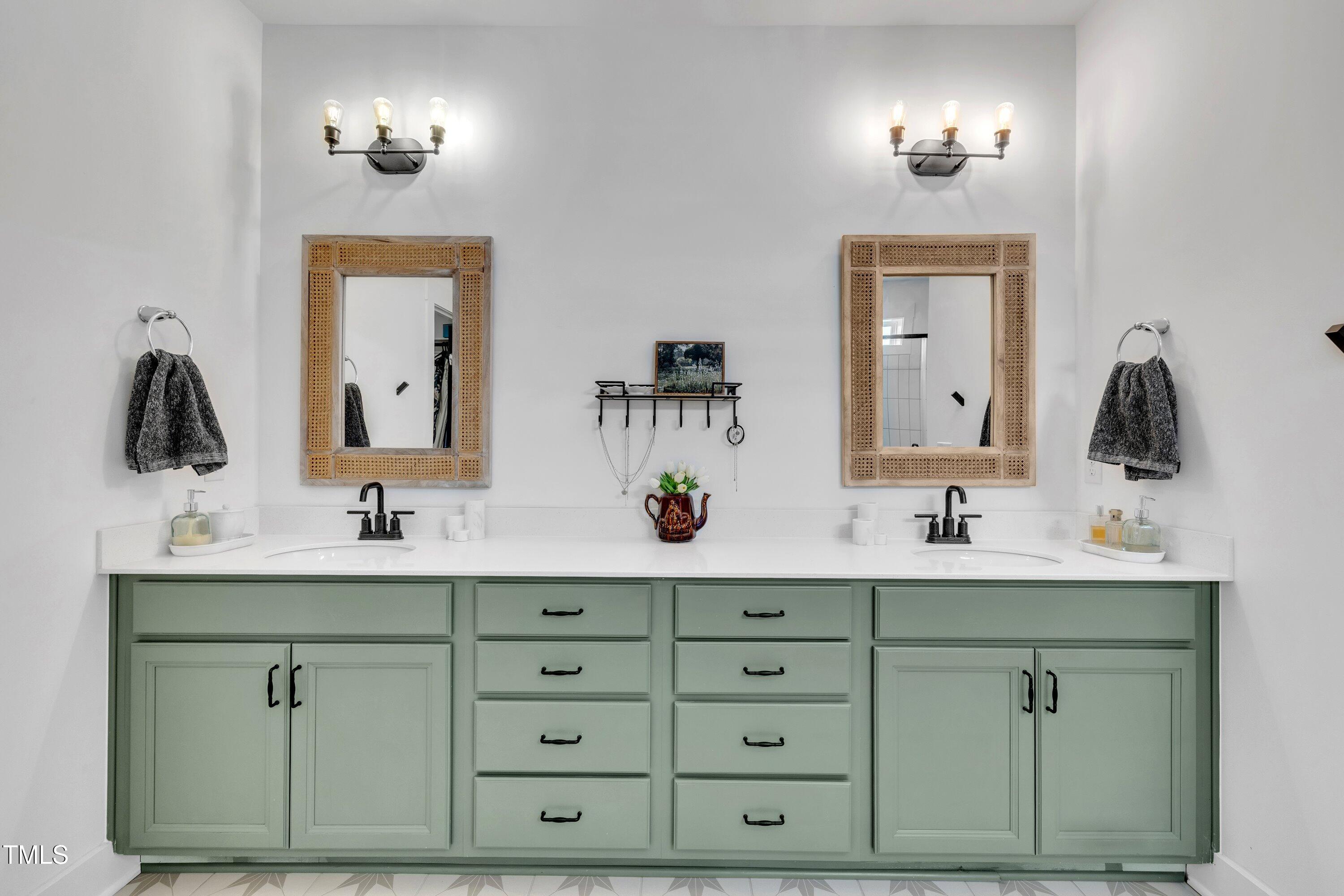 260 Dry Canyon Drive