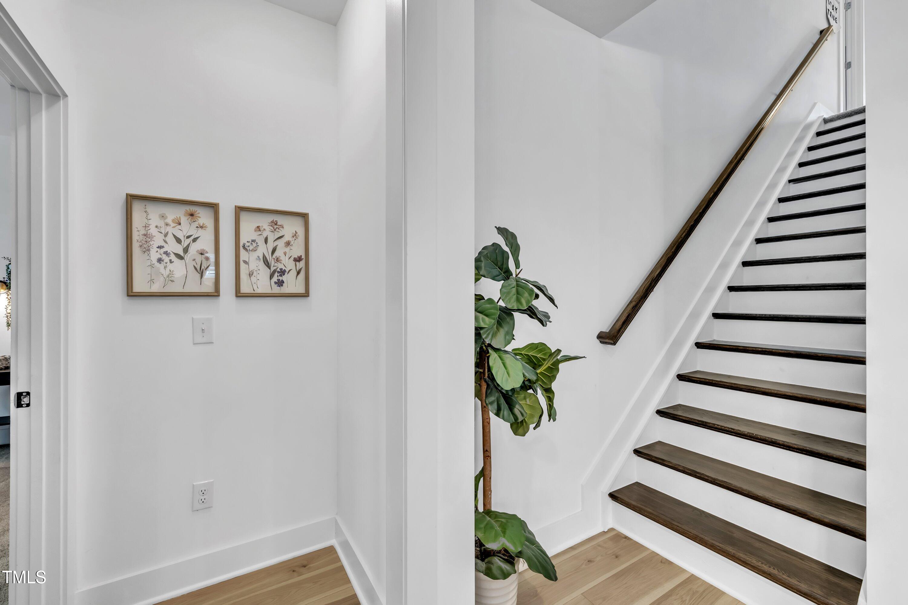 260 Dry Canyon Drive