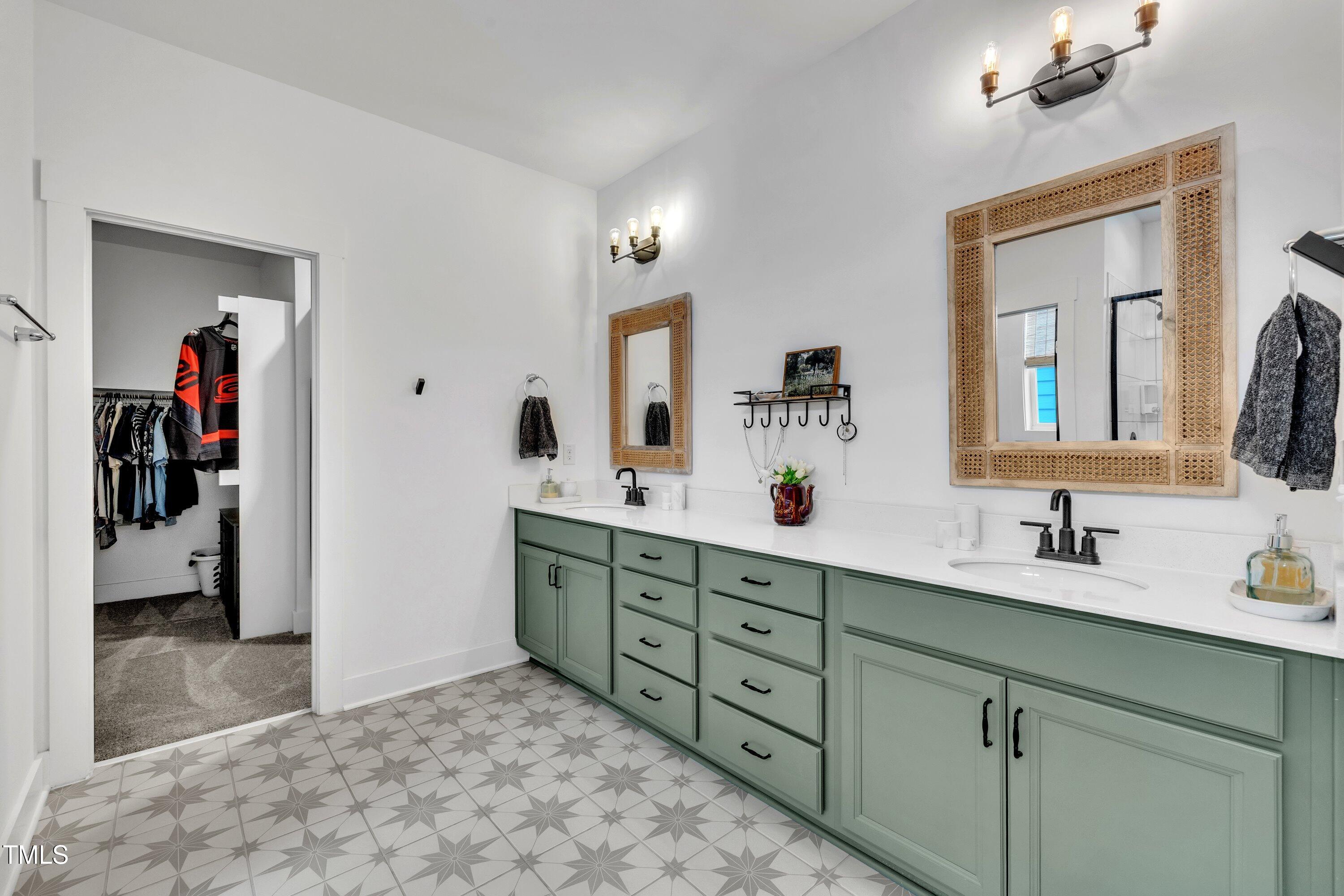 260 Dry Canyon Drive