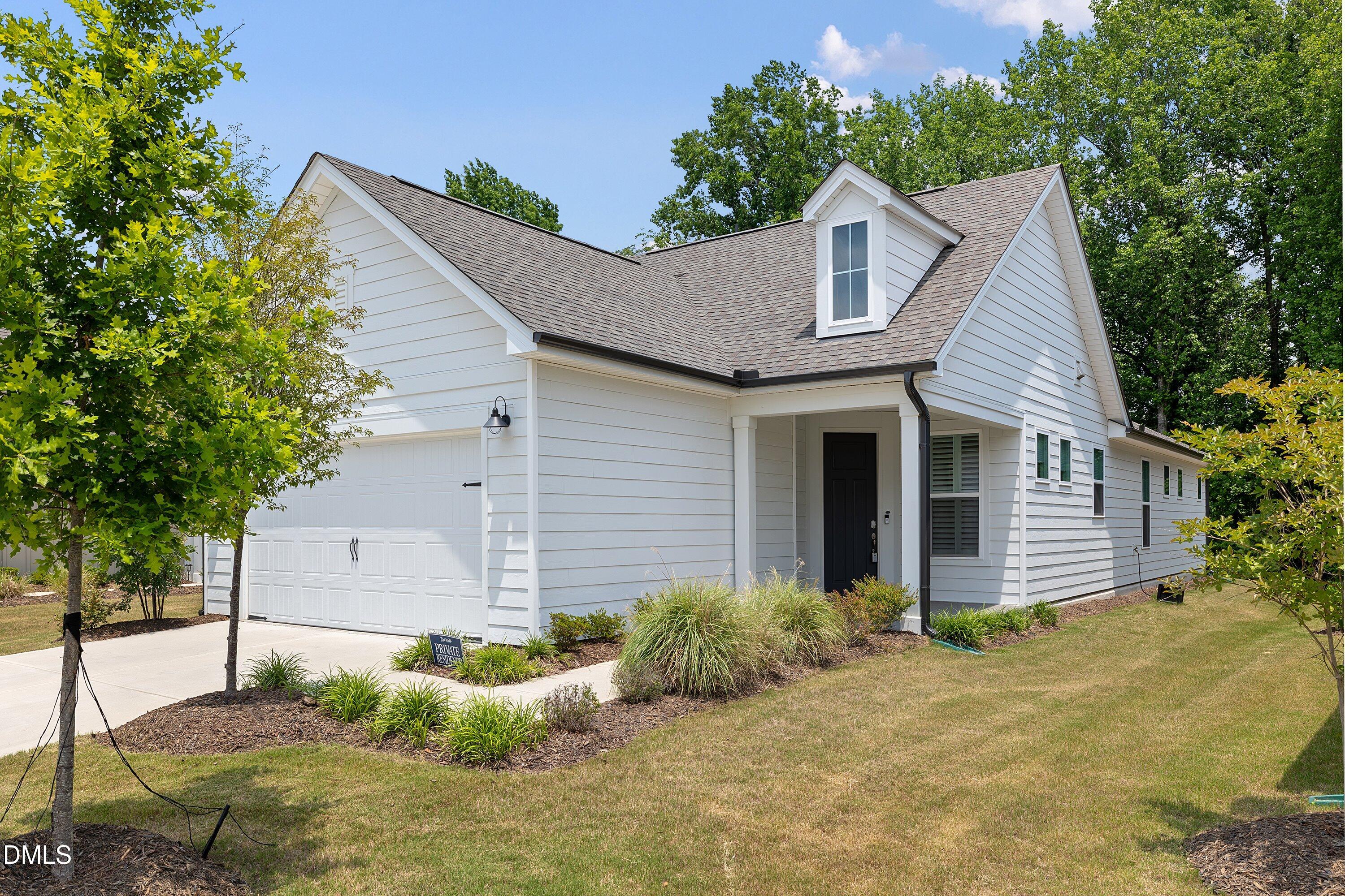 2301 Flycatcher Lane