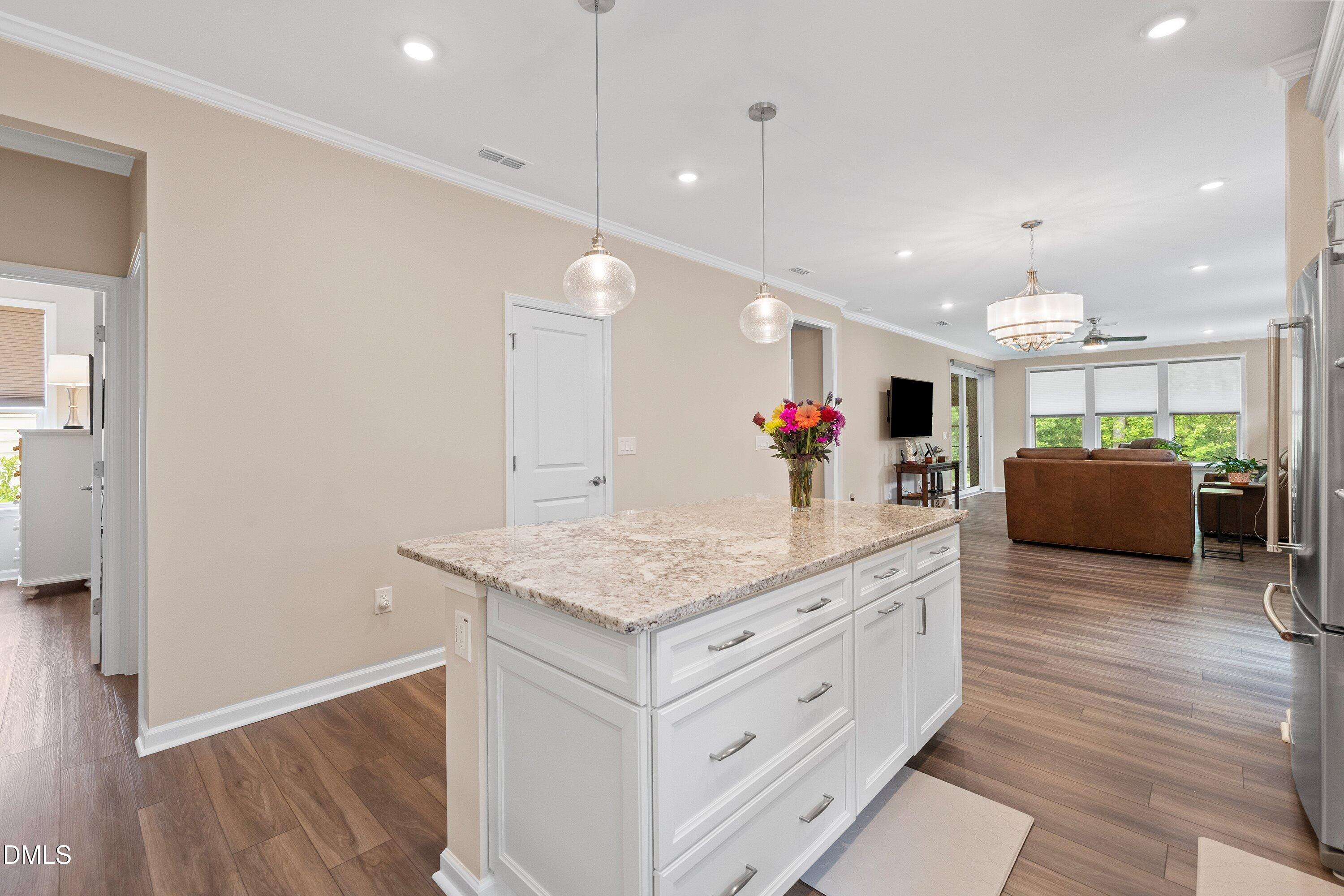 2301 Flycatcher Lane